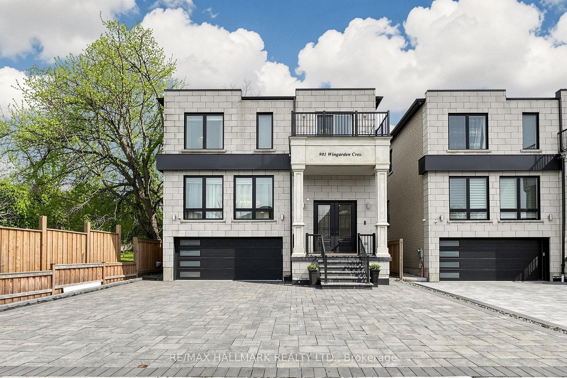 901 Wingarden Crescent, Pickering, ON L1V 7C5 - Photo 1
