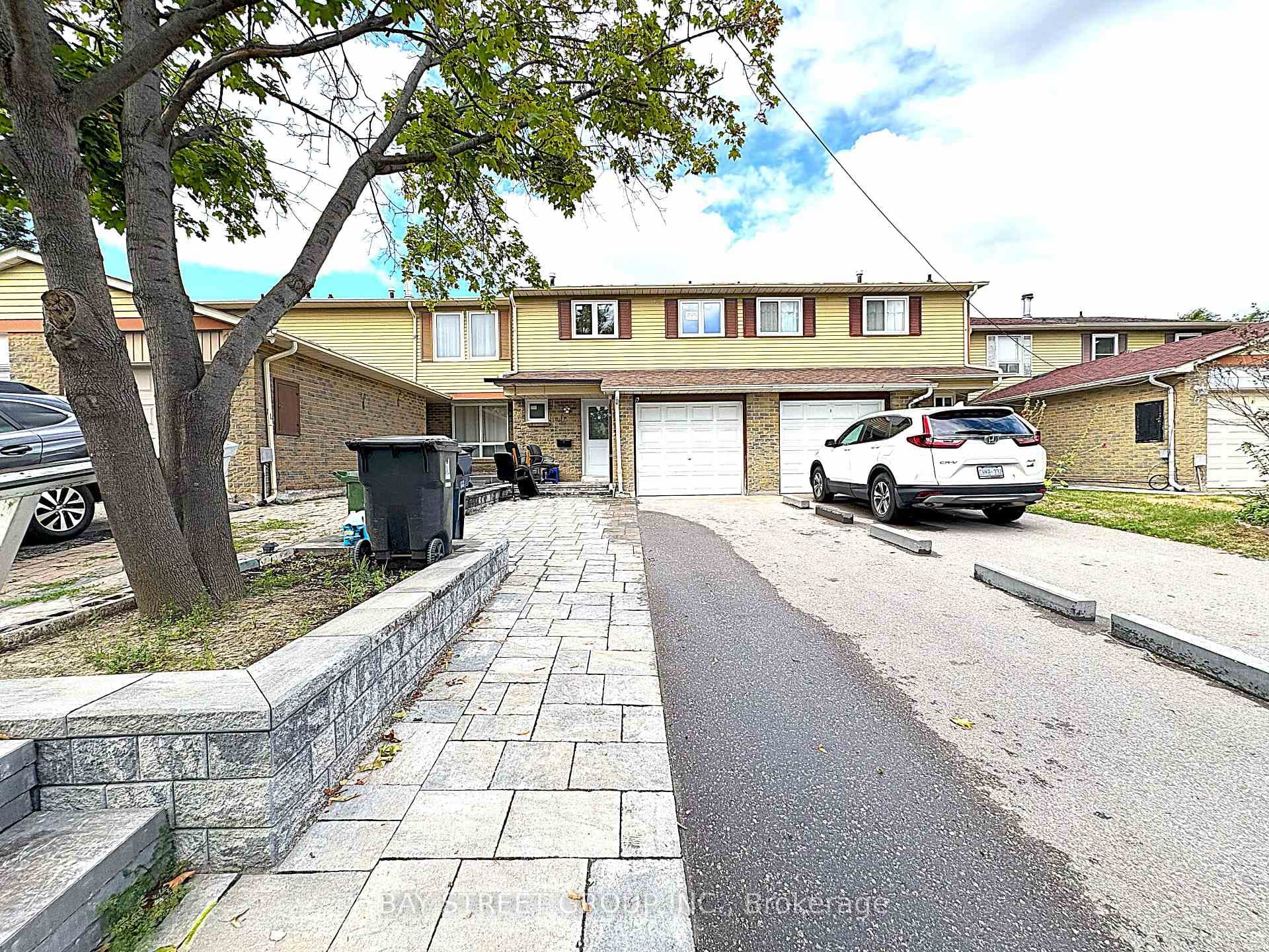 9 Truro Crescent, Agincourt / Milliken, ON M1V 2H7 - Photo 1