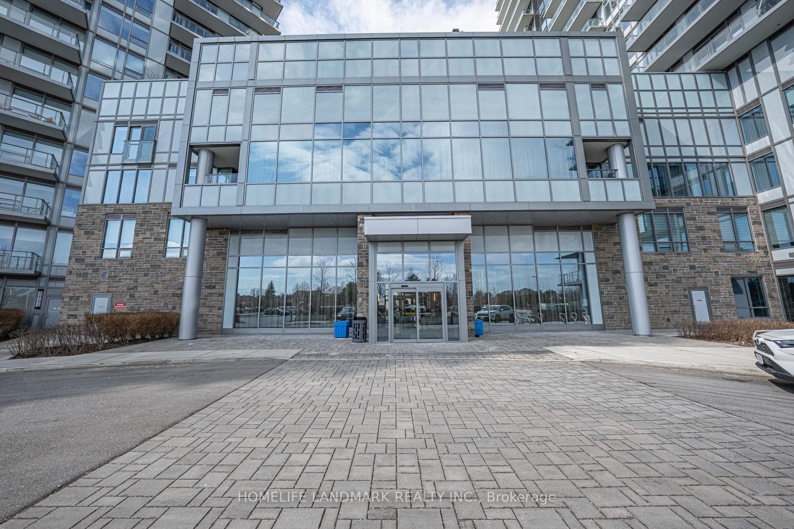4655 Metcalfe Avenue Unit 2202, Mississauga, ON L5M 0Z7 - Photo 1