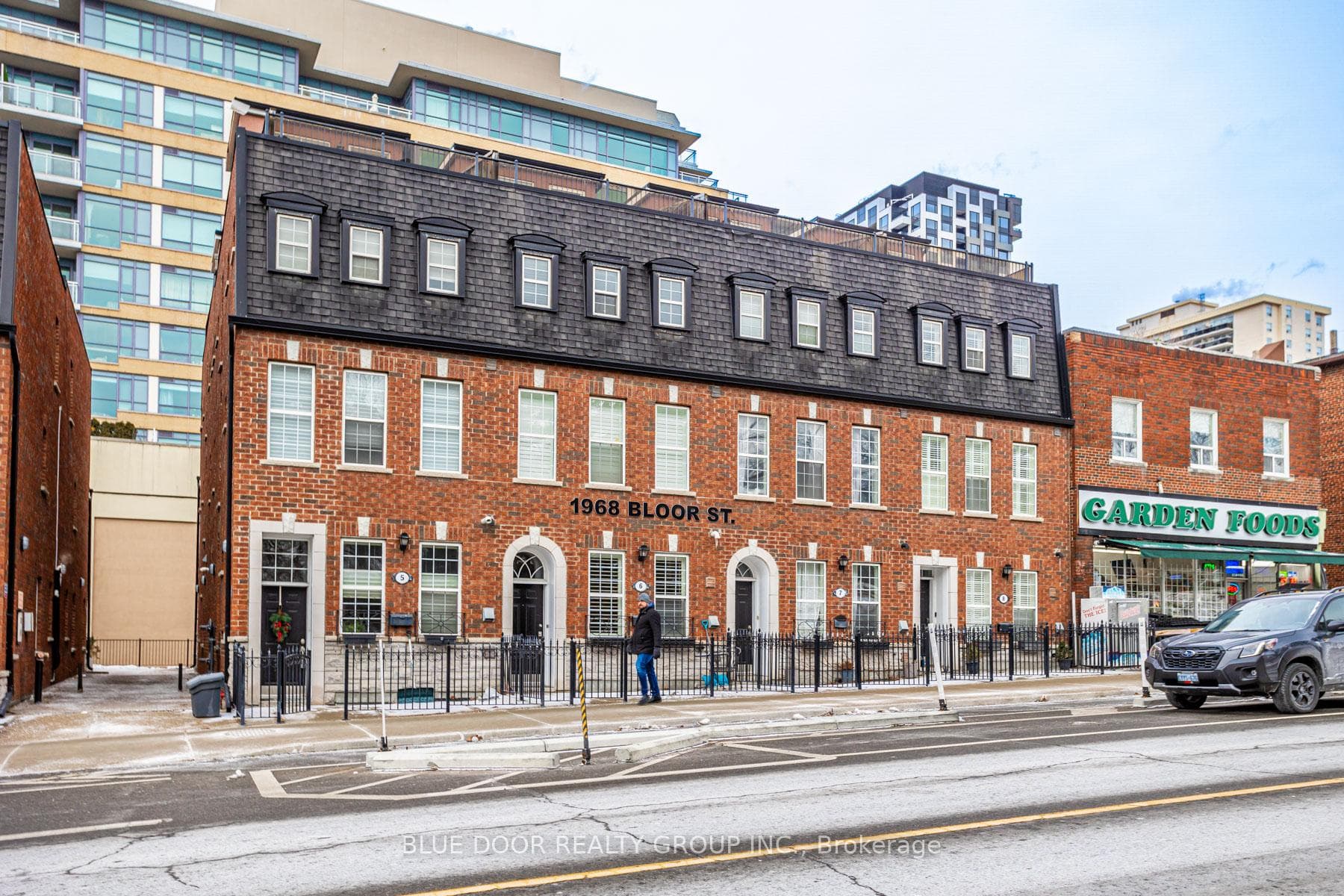 1970 Bloor Street Unit 16, Bloor West Village / Swansea, ON M6P 3K9 - Photo 1