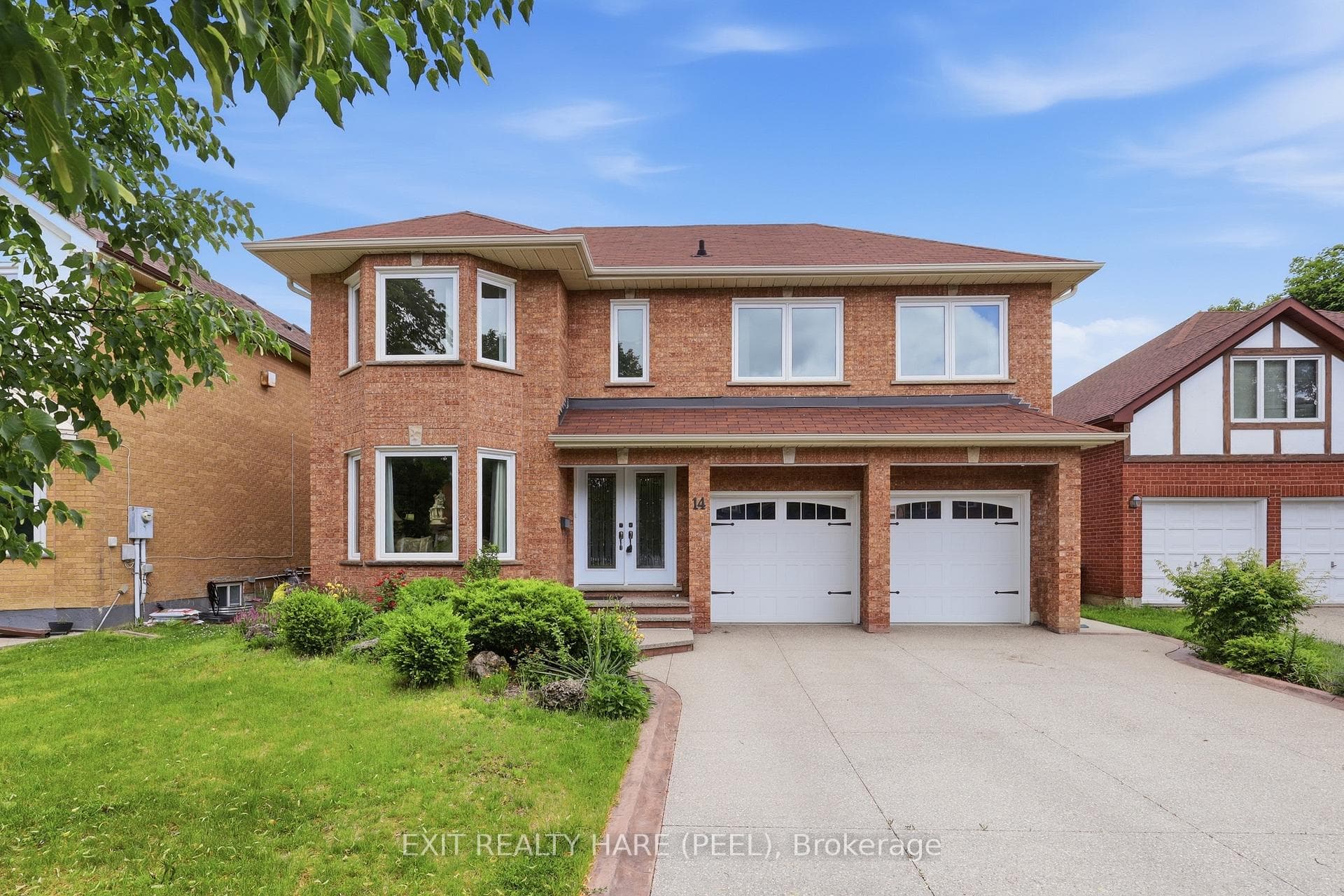 14 Warrington Court, Brampton, ON L6W 4G7 - Photo 1