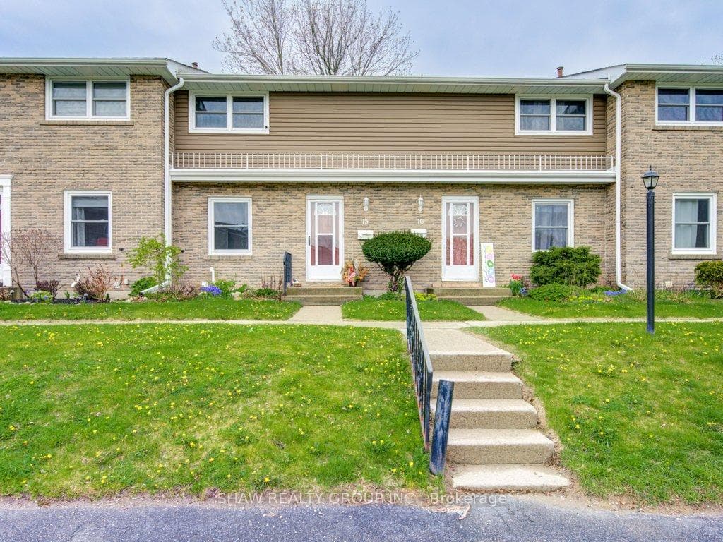 144 Concession Street Unit 15, Tillsonburg, ON N4G 1N5 - Photo 1