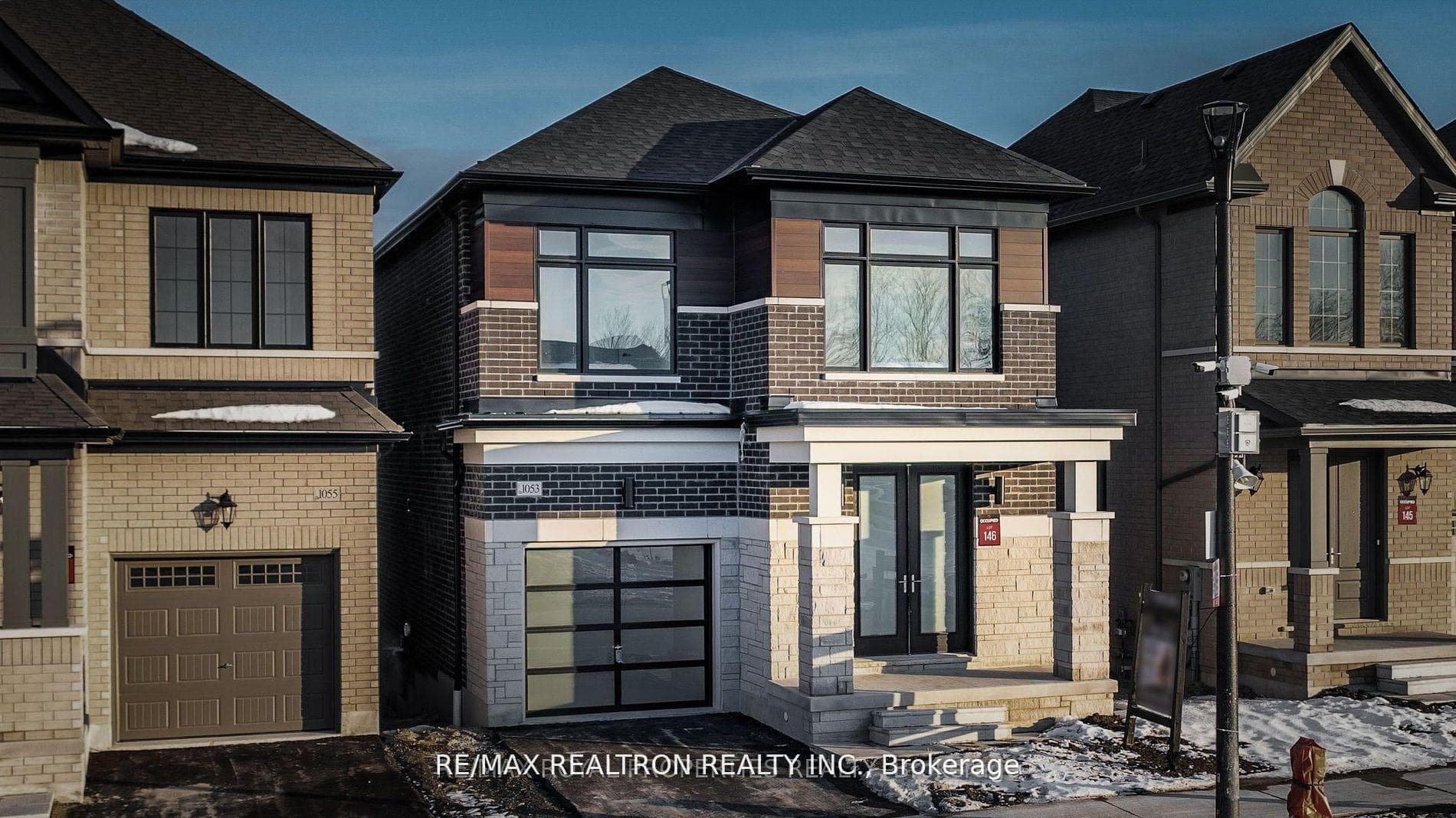 1053 Zircon Manor, Pickering, ON L1X 0P9 - Photo 1