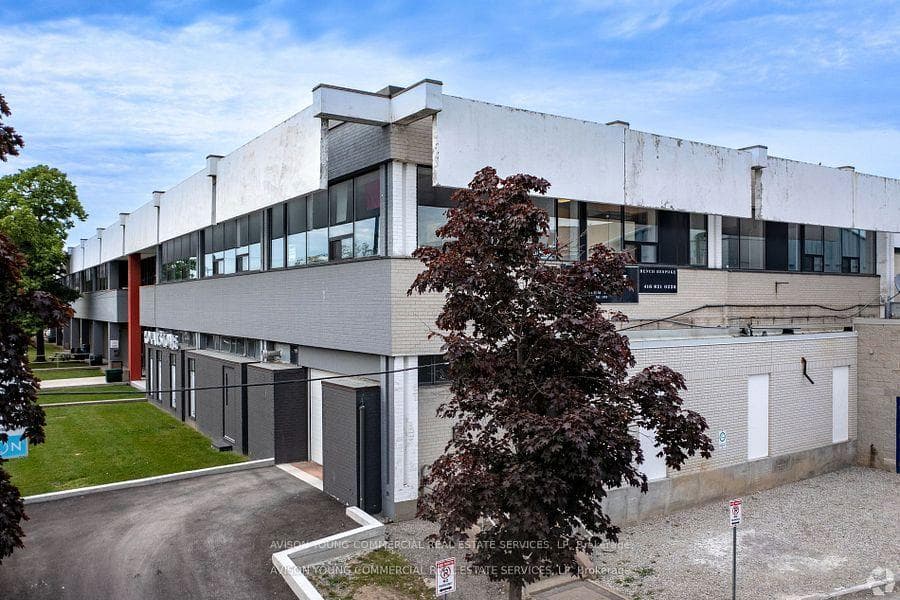 75 Dufflaw Road Unit 203A, York / Weston, ON M6A 2W4 - Photo 1