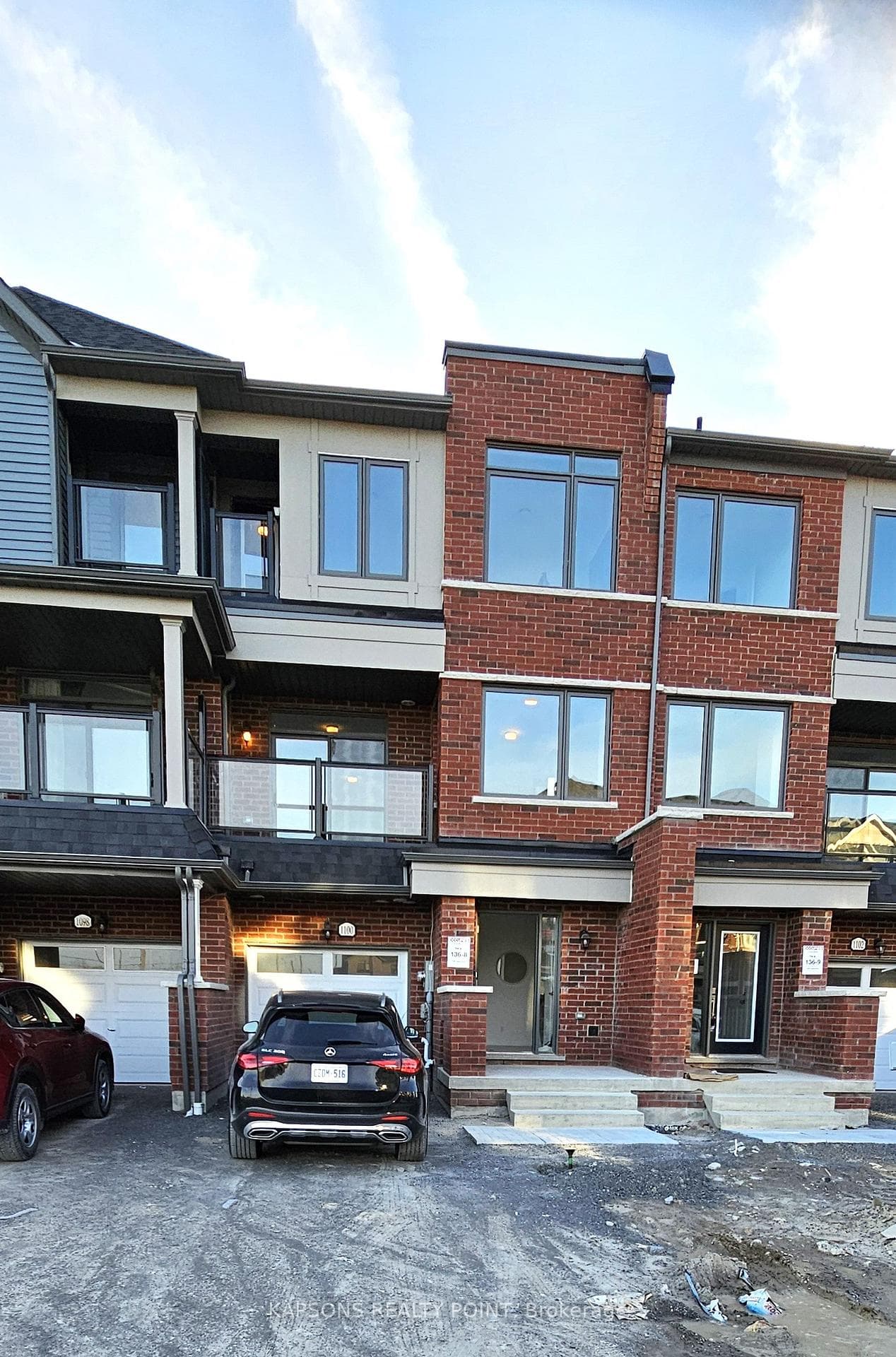 1100 Lockie Drive, Oshawa