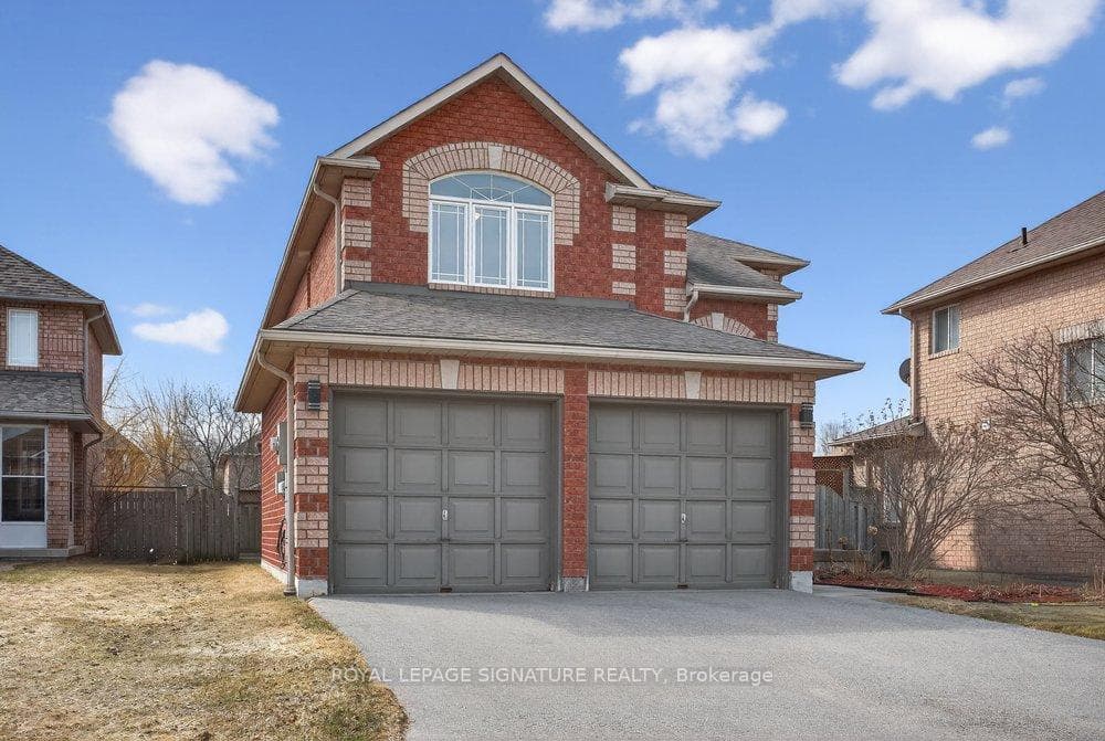 31 Rinaldo Road, Georgina, ON L4P 3X9 - Photo 1