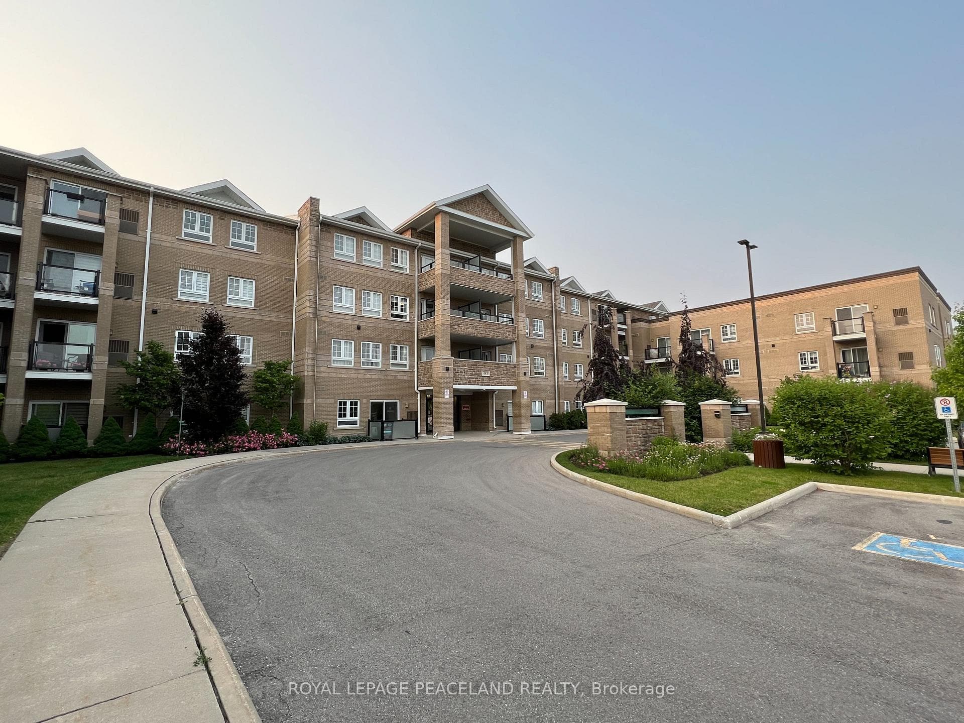 481 Rupert Avenue Unit 307, Whitchurch-Stouffville