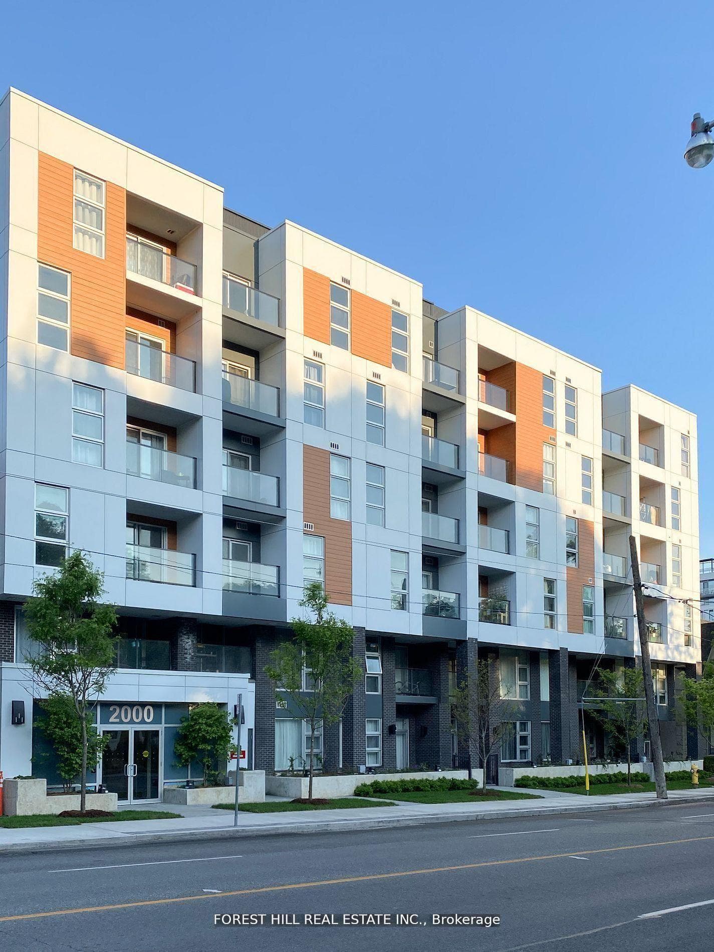 2000 Bathurst Street Unit 608, Forest Hill / Deer Park, ON M5P 0A7 - Photo 1