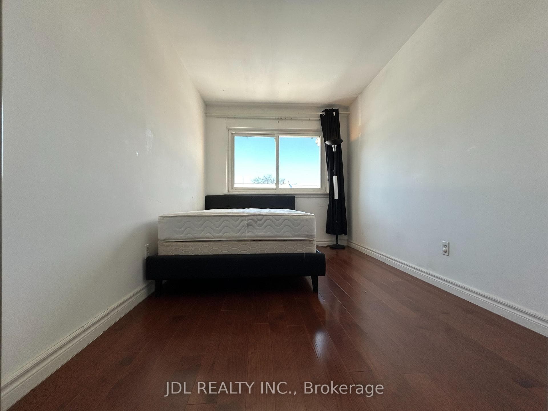 2451 Bridletowne Cir Circle Unit 17, Scarborough Village / Eglinton East, ON M1W 2Y4 - Photo 1