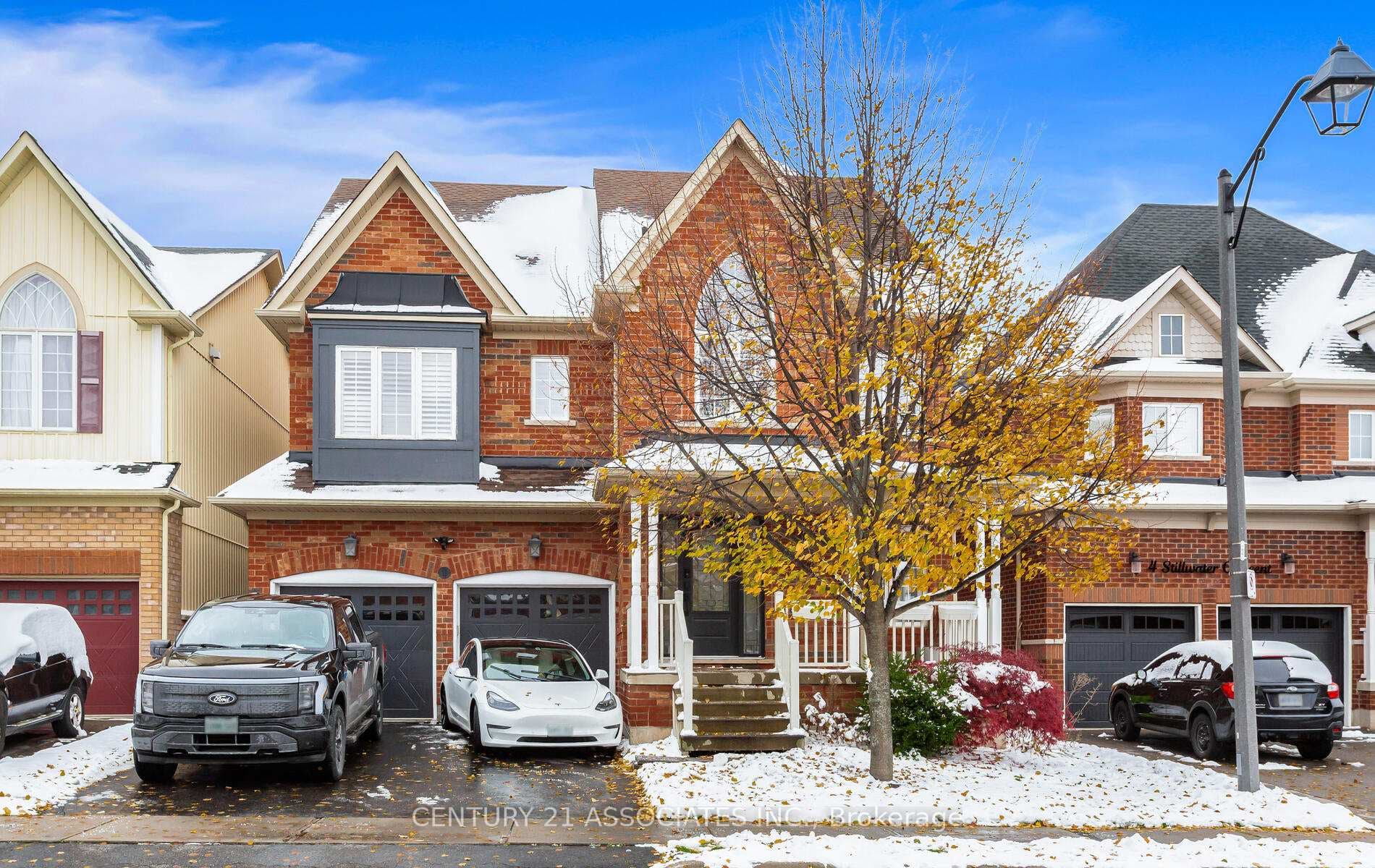 8 Stillwater Crescent Unit UPPER LEVEL, Hamilton