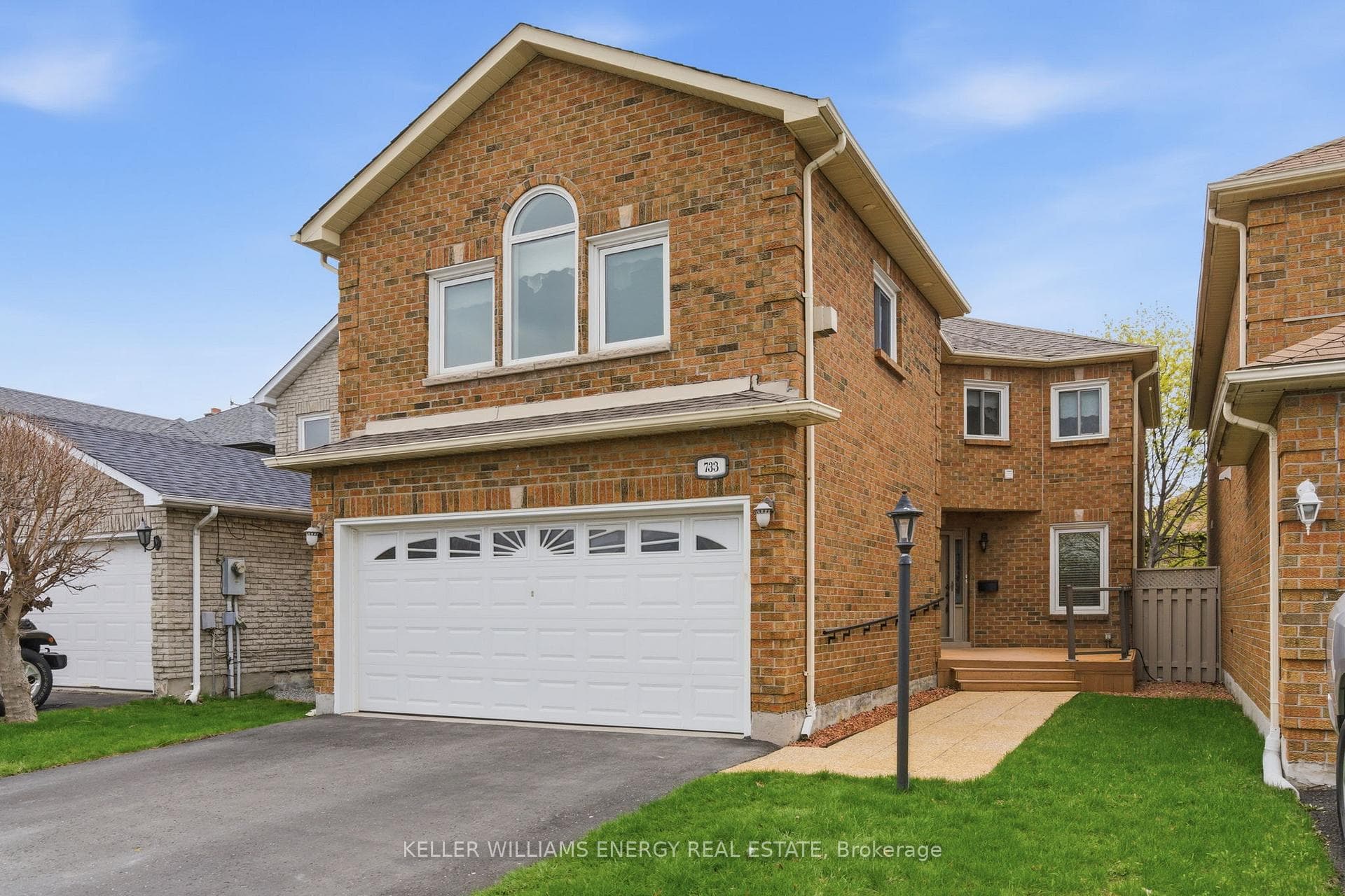 733 Aspen Road, Pickering, ON L1V 3P4 - Photo 1