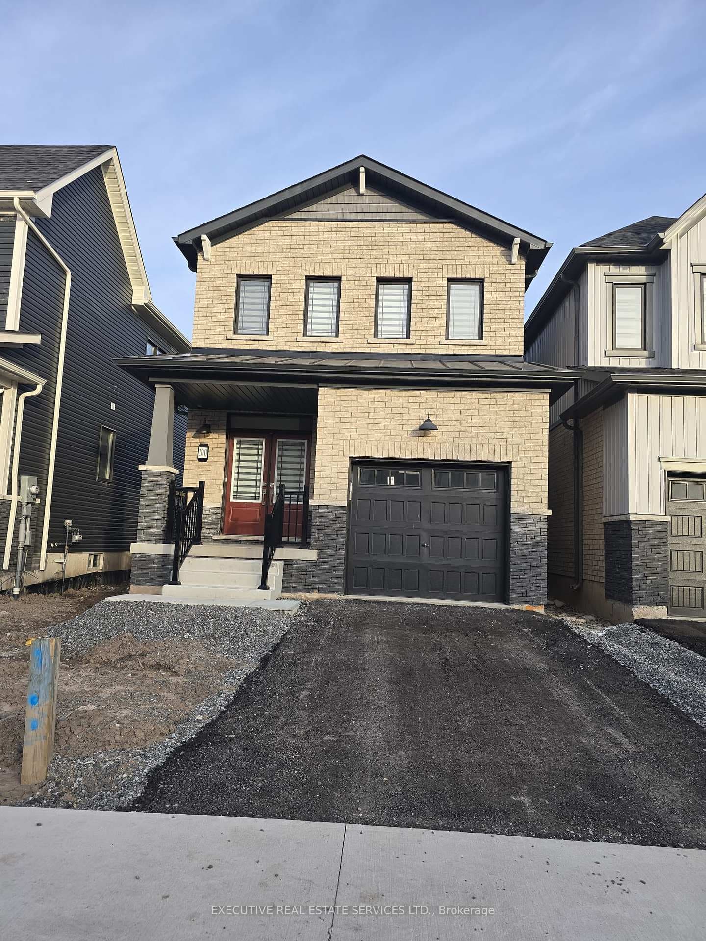 100 Keelson Street, Welland