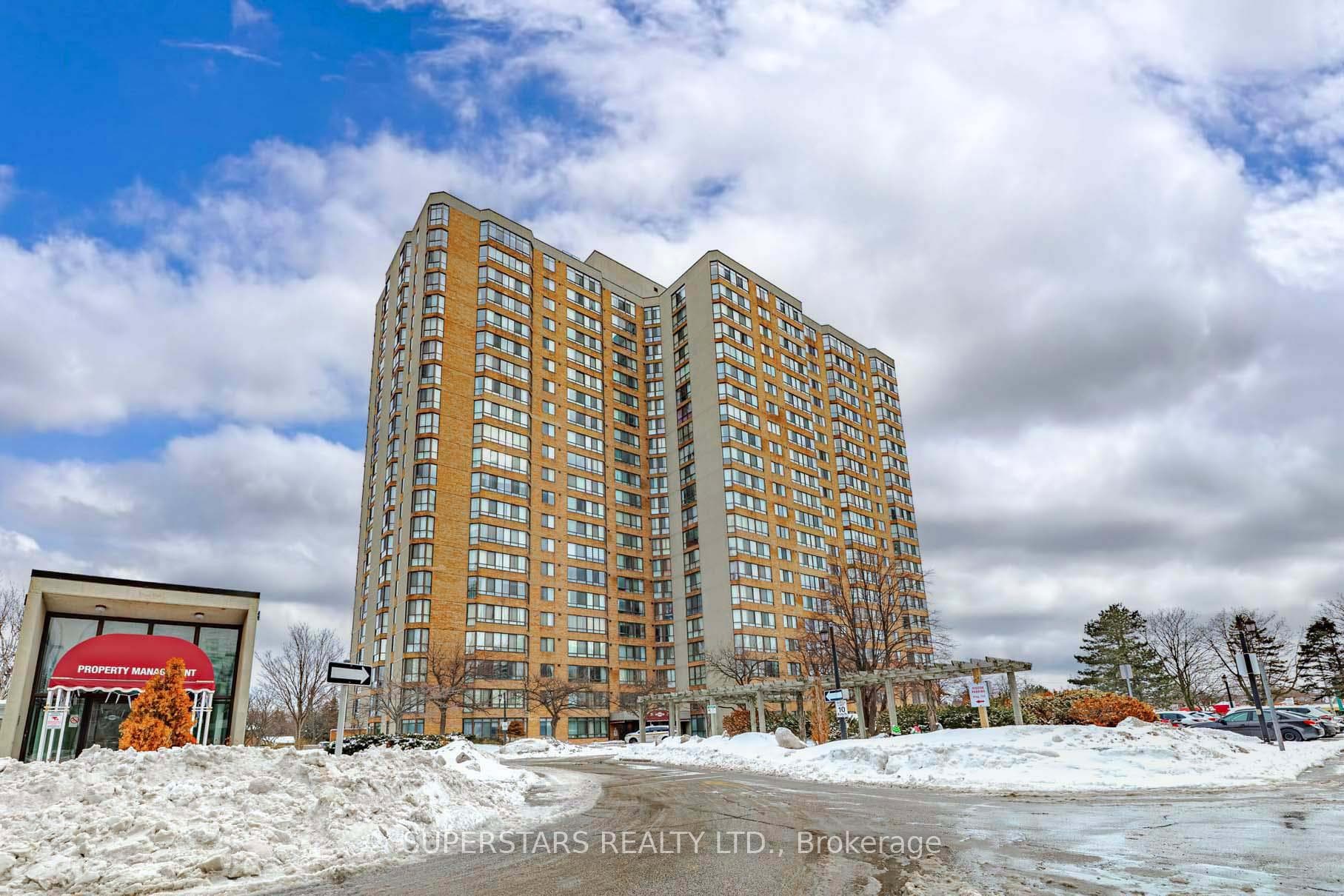25 Bamburgh Circle Unit 1929, Scarborough Village / Eglinton East, ON M1W 3W2 - Photo 1