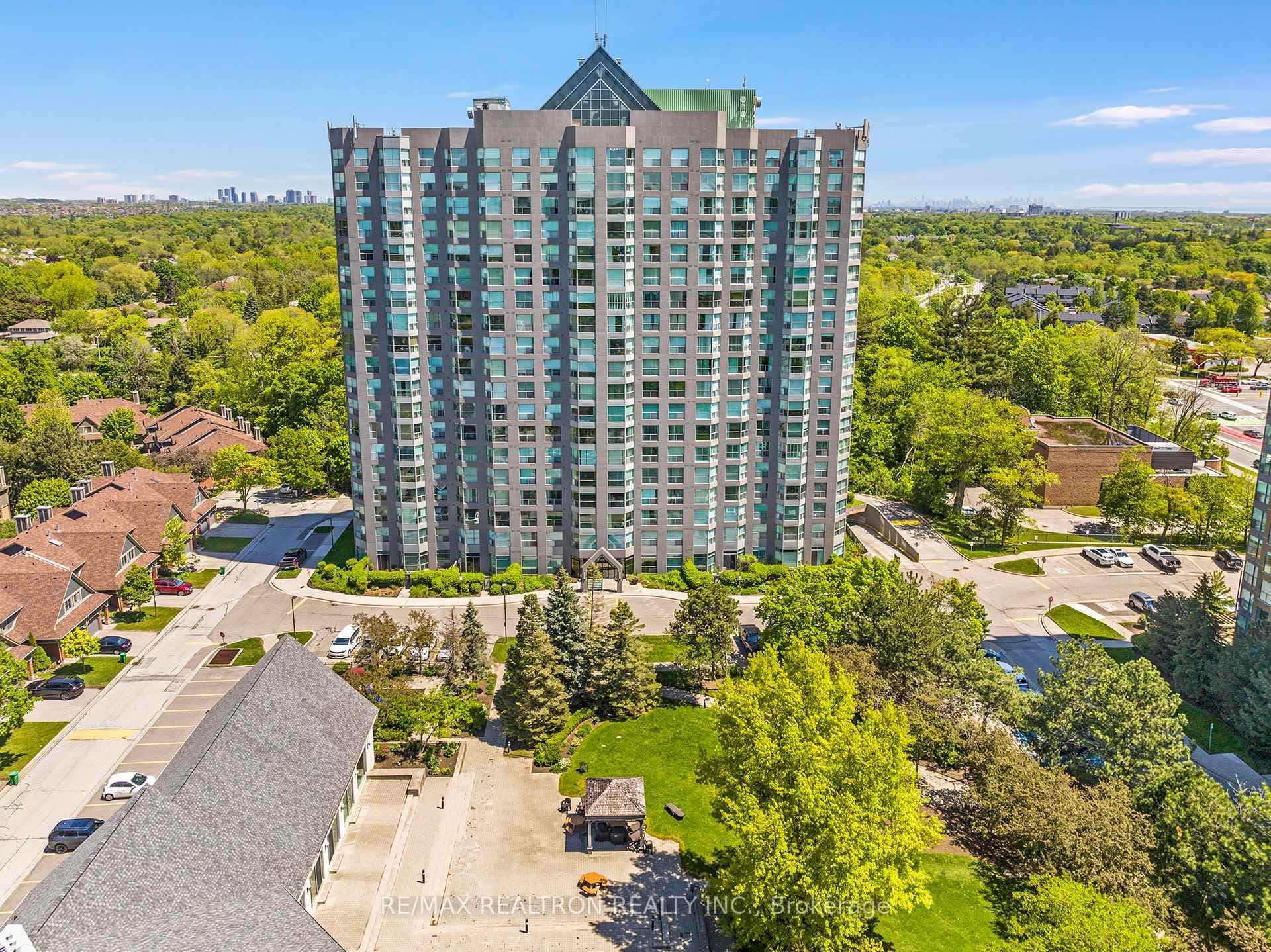 2155 Burnhamthorpe Road Unit 603, Mississauga, ON L5L 5P4 - Photo 1