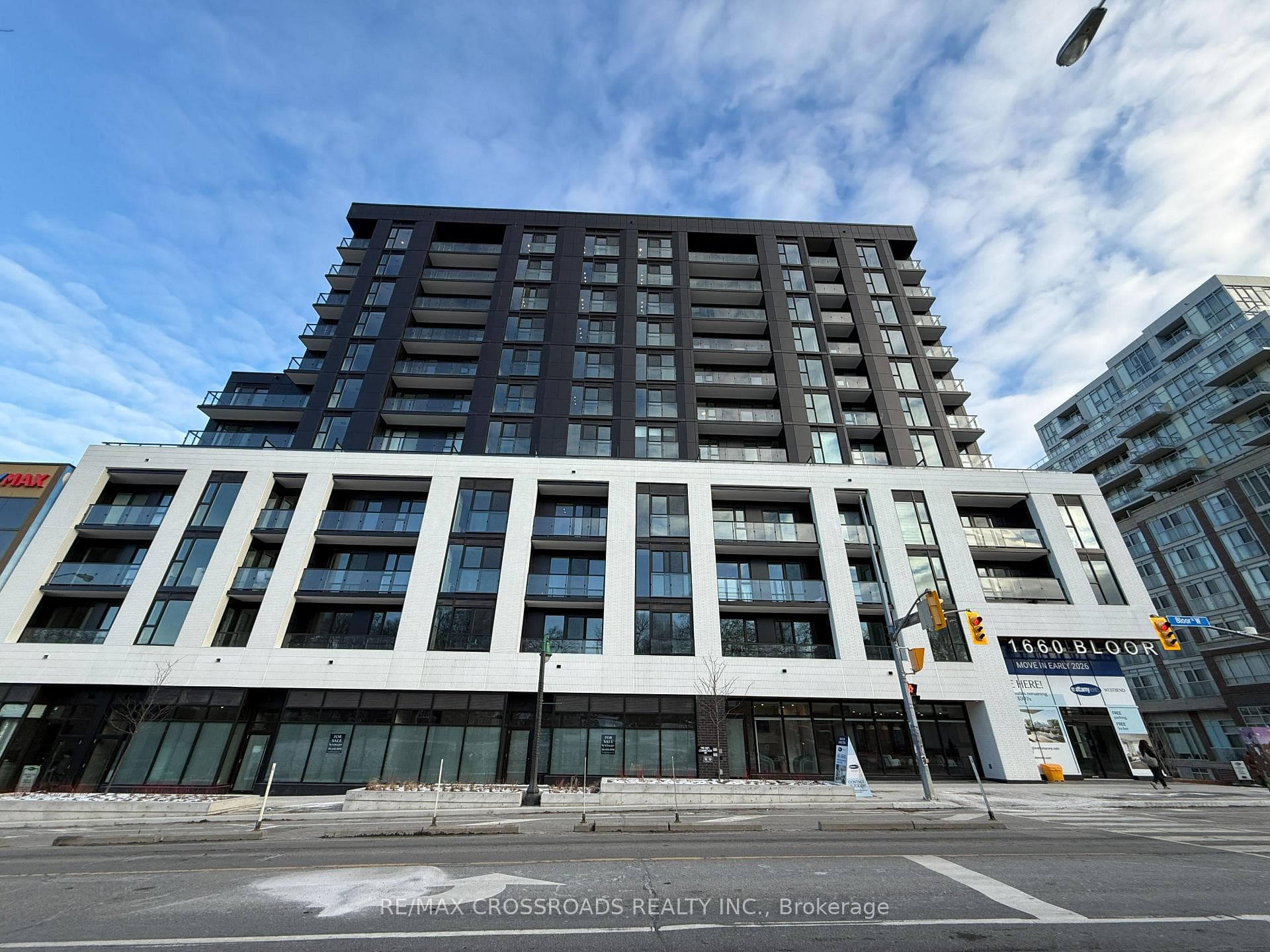 1660 Bloor Street Unit 914, Bloor West Village / Swansea, ON M6P 0C6 - Photo 1