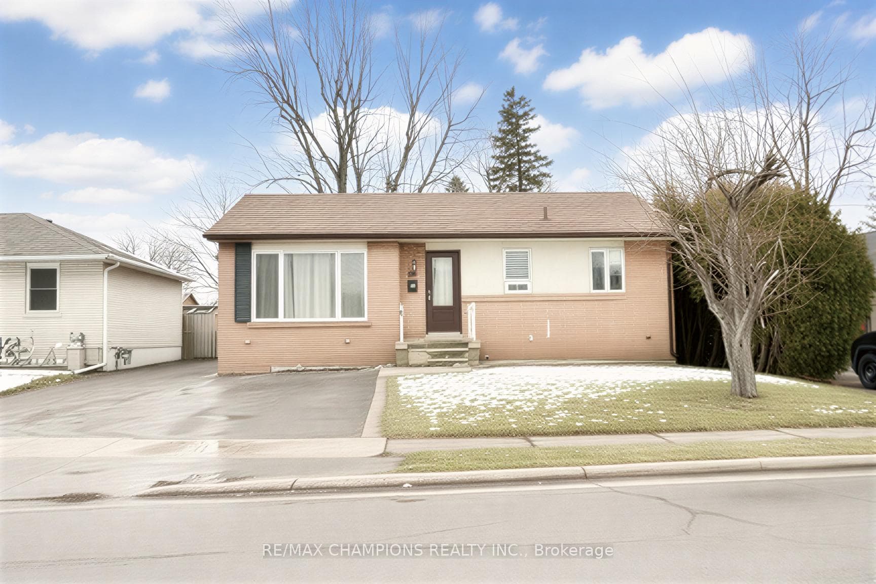 68 Nanwood Drive, Brampton, ON L6W 1L9 - Photo 1