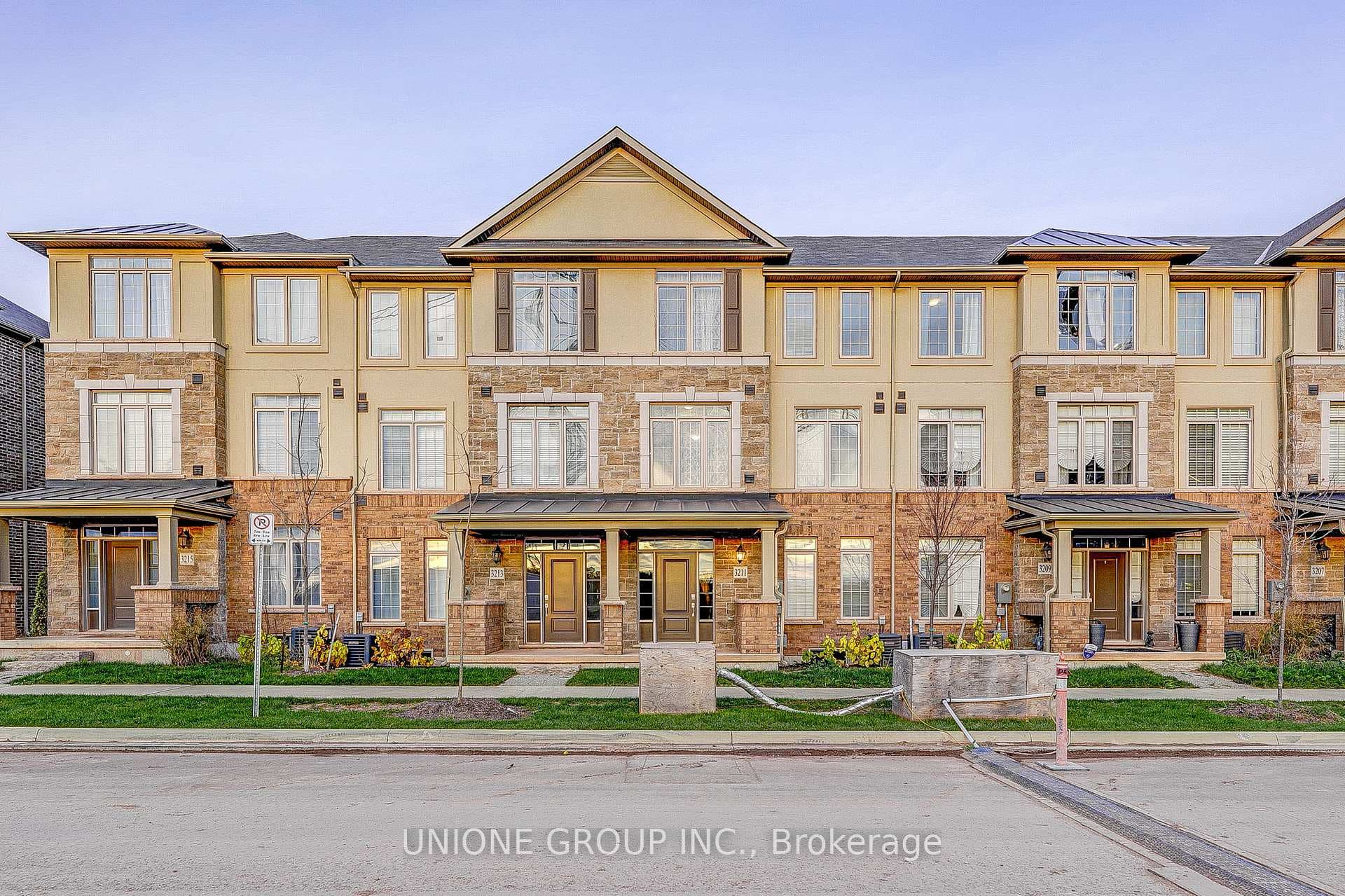 3211 William Coltson Avenue, Oakville, ON L6H 7C2 - Photo 1