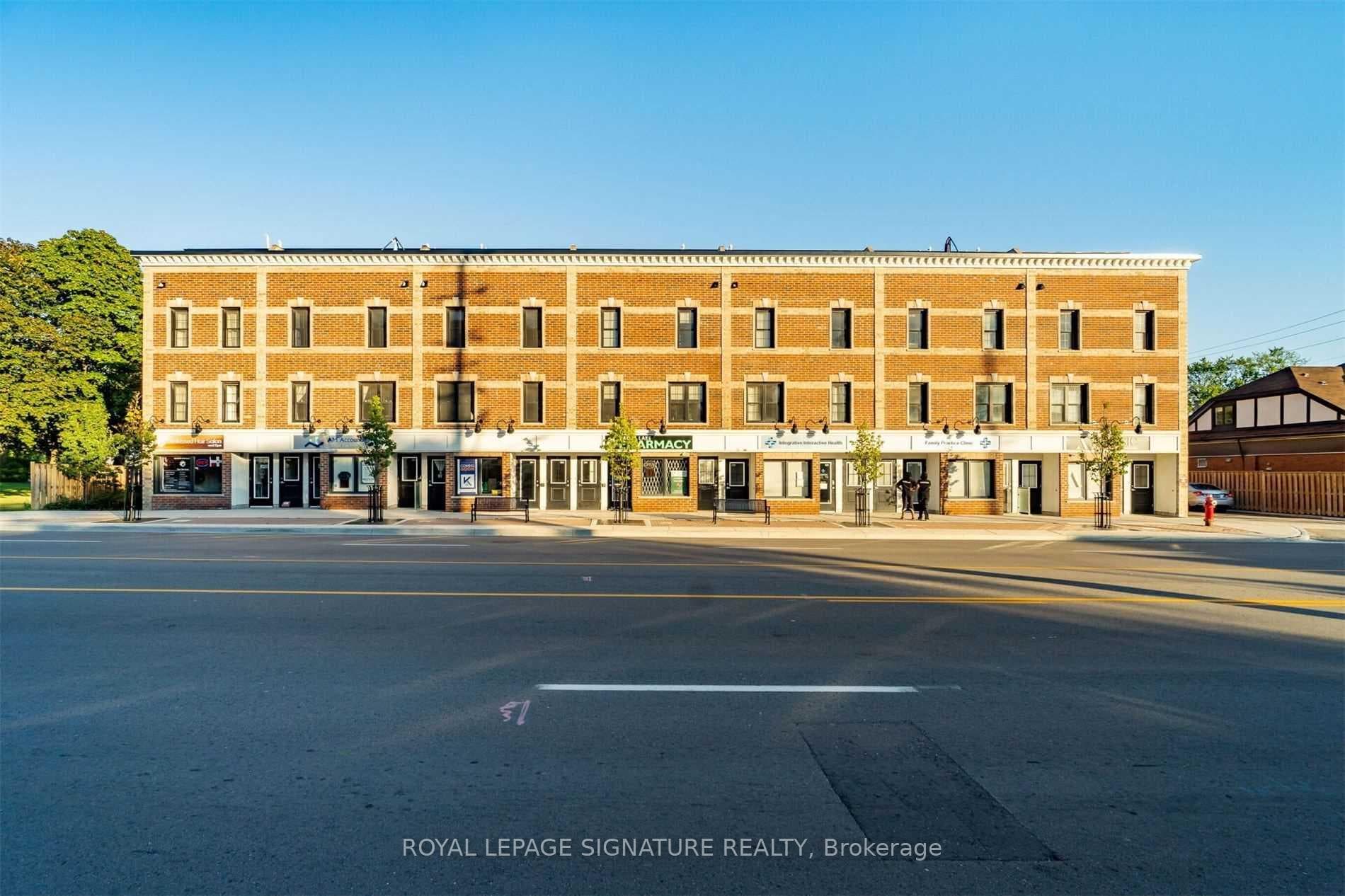 760 Lakeshore Road Unit 202, Mississauga, ON L5E 1C7 - Photo 1