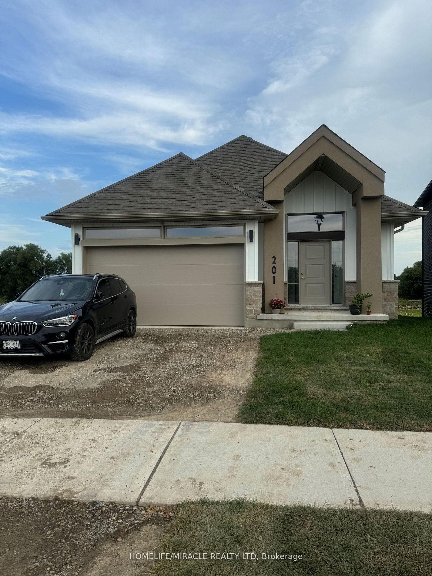 201 Dempsey Drive, Stratford, ON N5A 0K5 - Photo 1