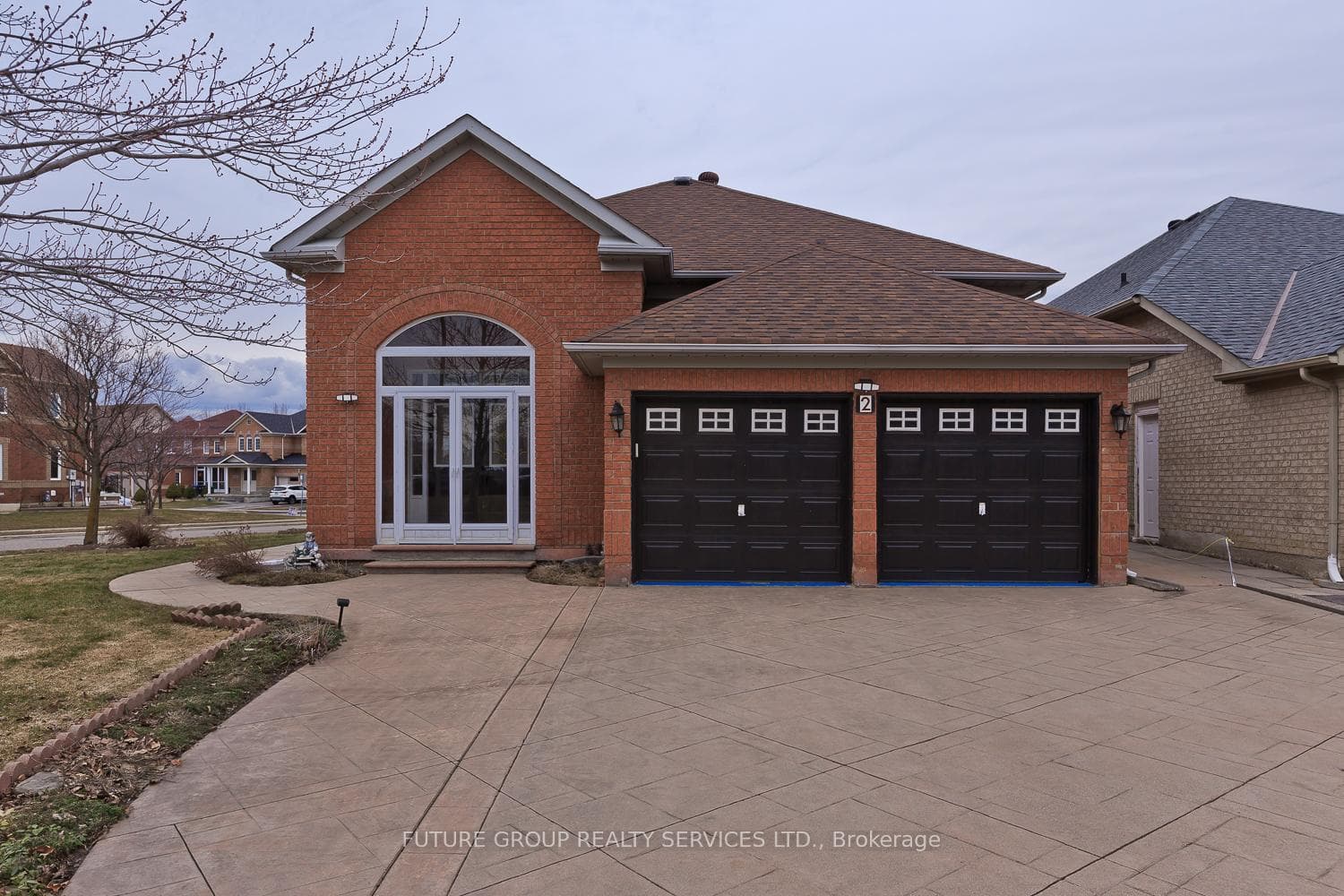 2 Willow Heights Court, Brampton, ON L6R 2S3 - Photo 1