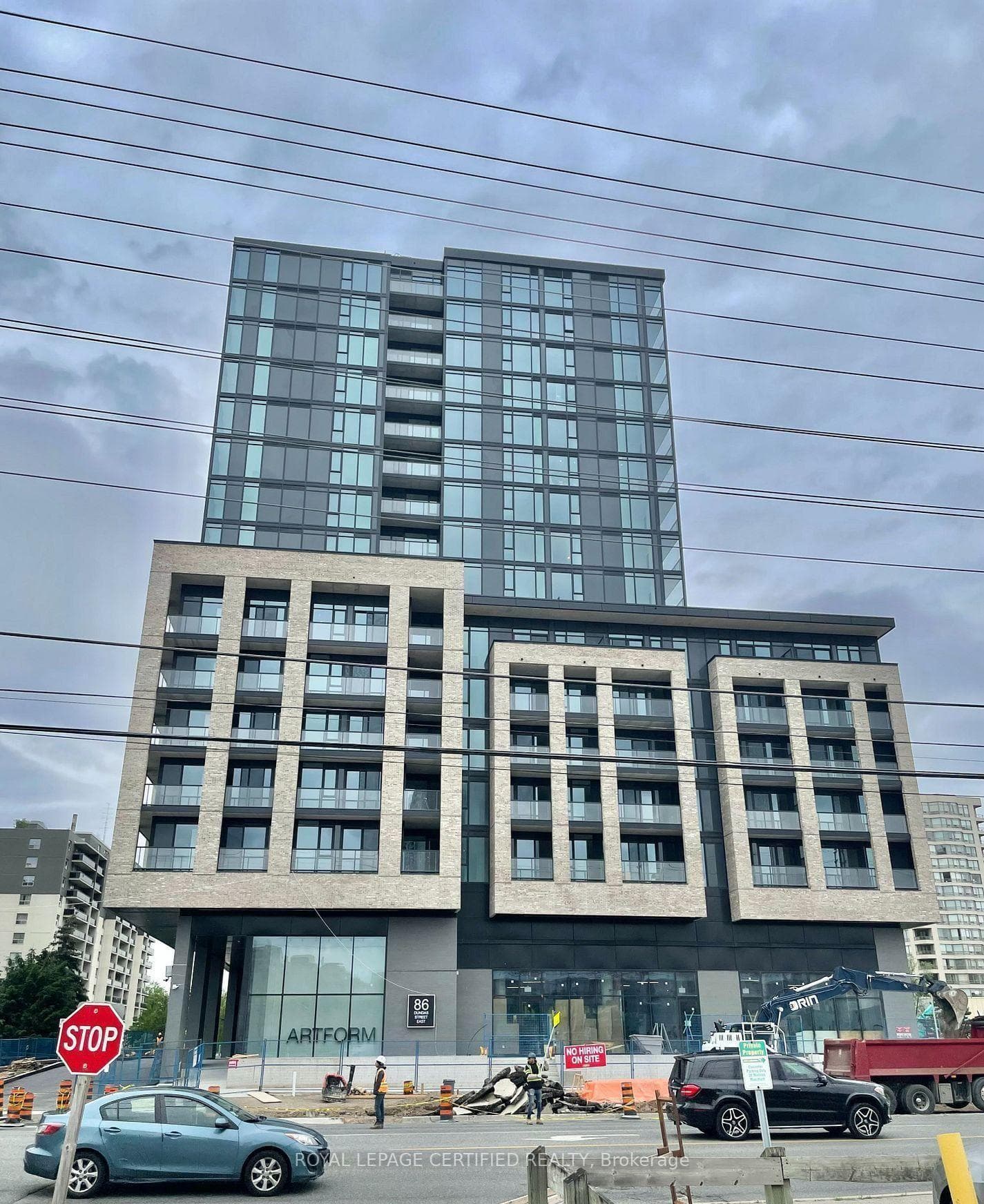 86 Dundas Street Unit 302, Mississauga, ON L5A 0B1 - Photo 1