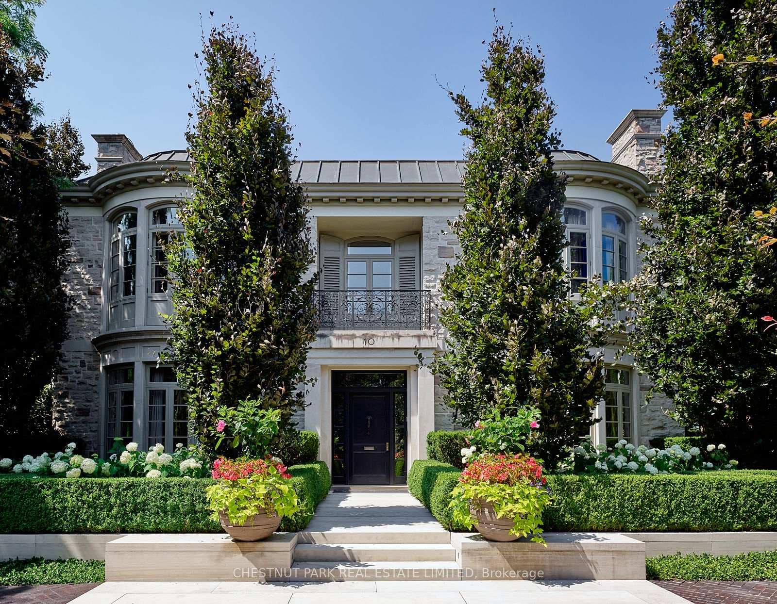 10 Shorncliffe Avenue, Annex / Yorkville / Summerhill, ON M4V 1T1 - Photo 1