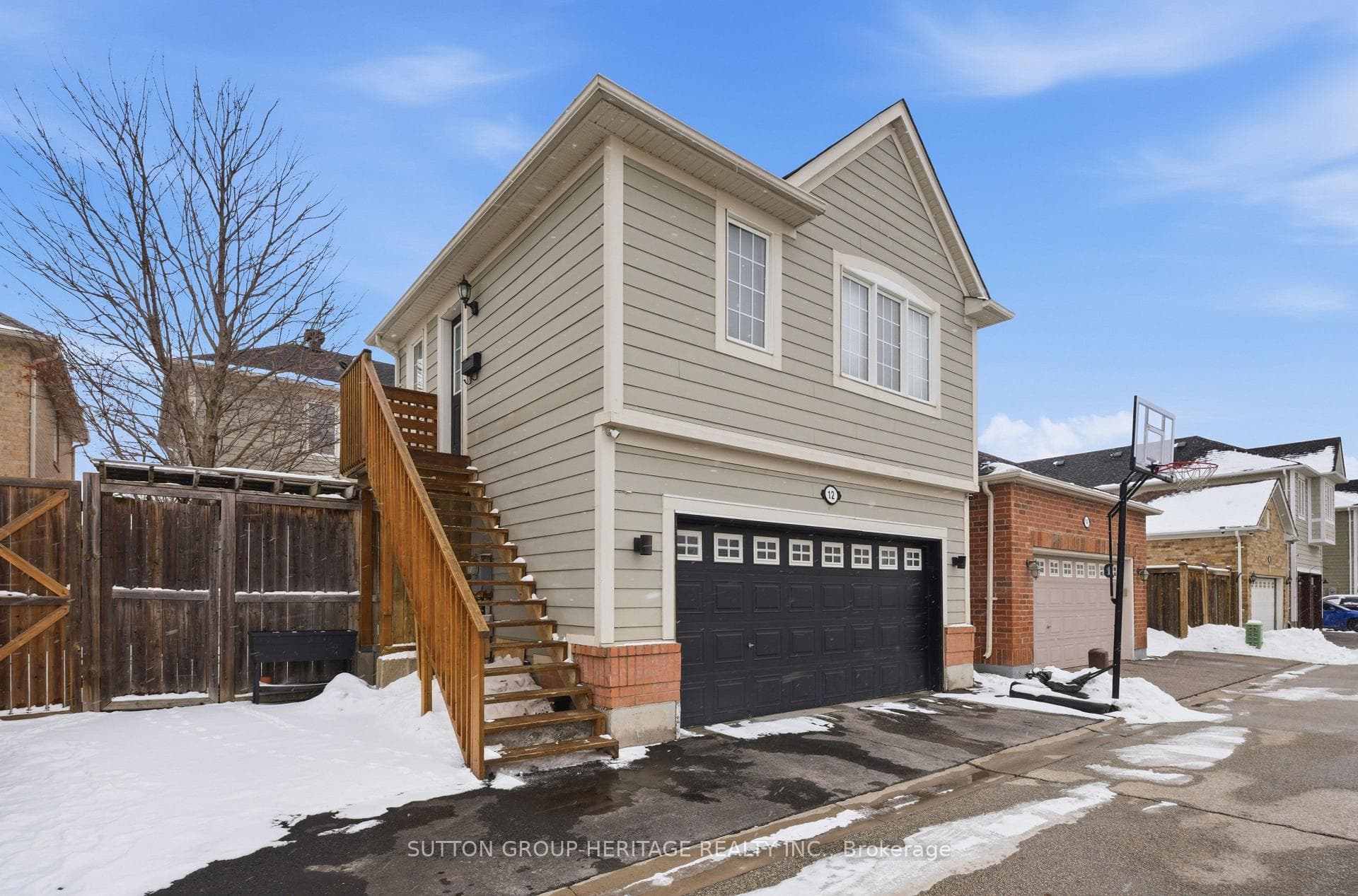 12 Black Creek Drive Unit Coachhouse, Markham, ON L6B 1L7 - Photo 1