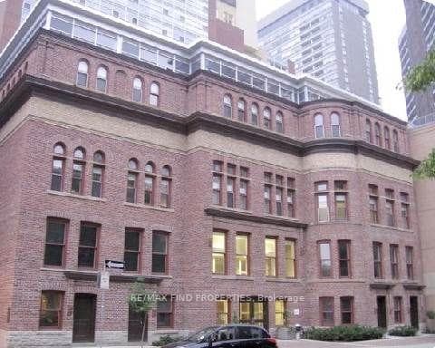11 St. Joseph Street Unit 910, Toronto C01