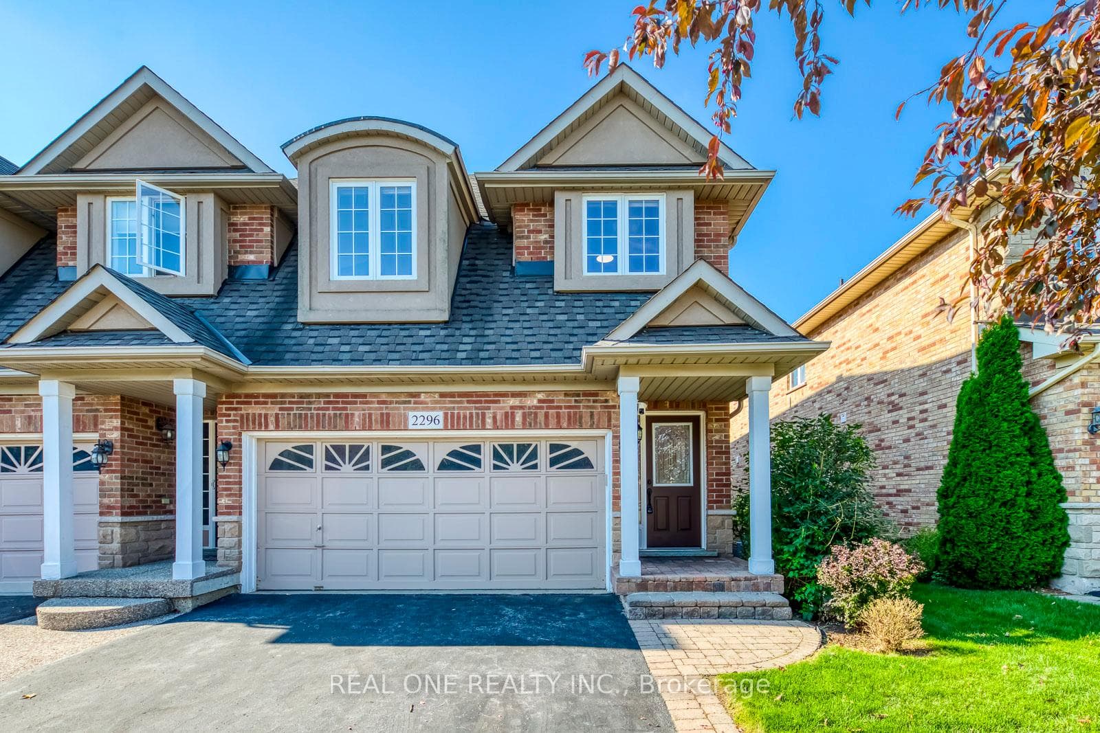 2296 Parkglen Avenue, Oakville, ON L6M 4R3 - Photo 1