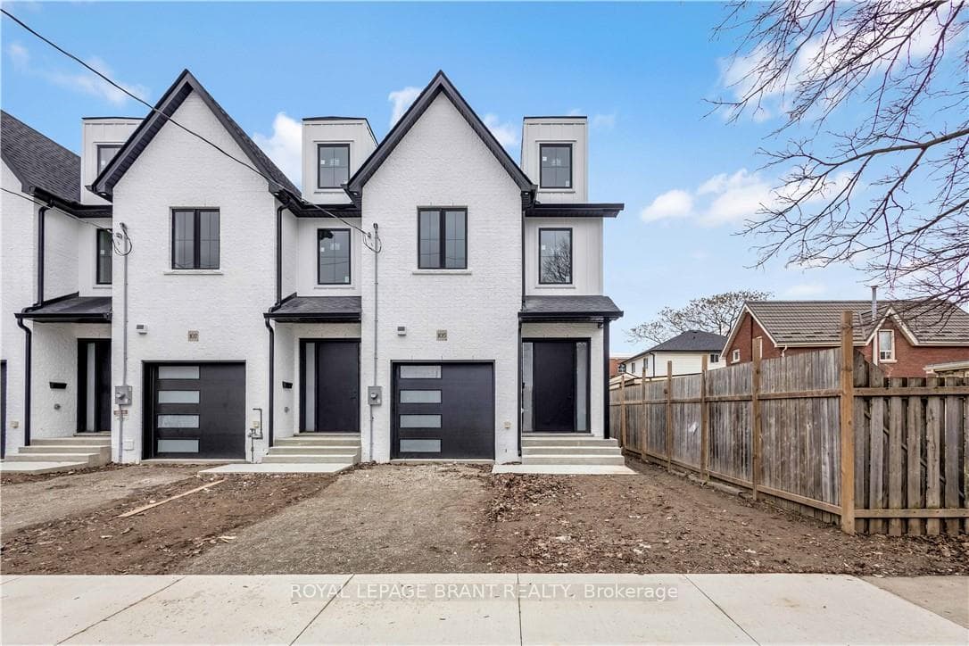 109 Winniett Street, Brantford, ON N3T 1N1 - Photo 1