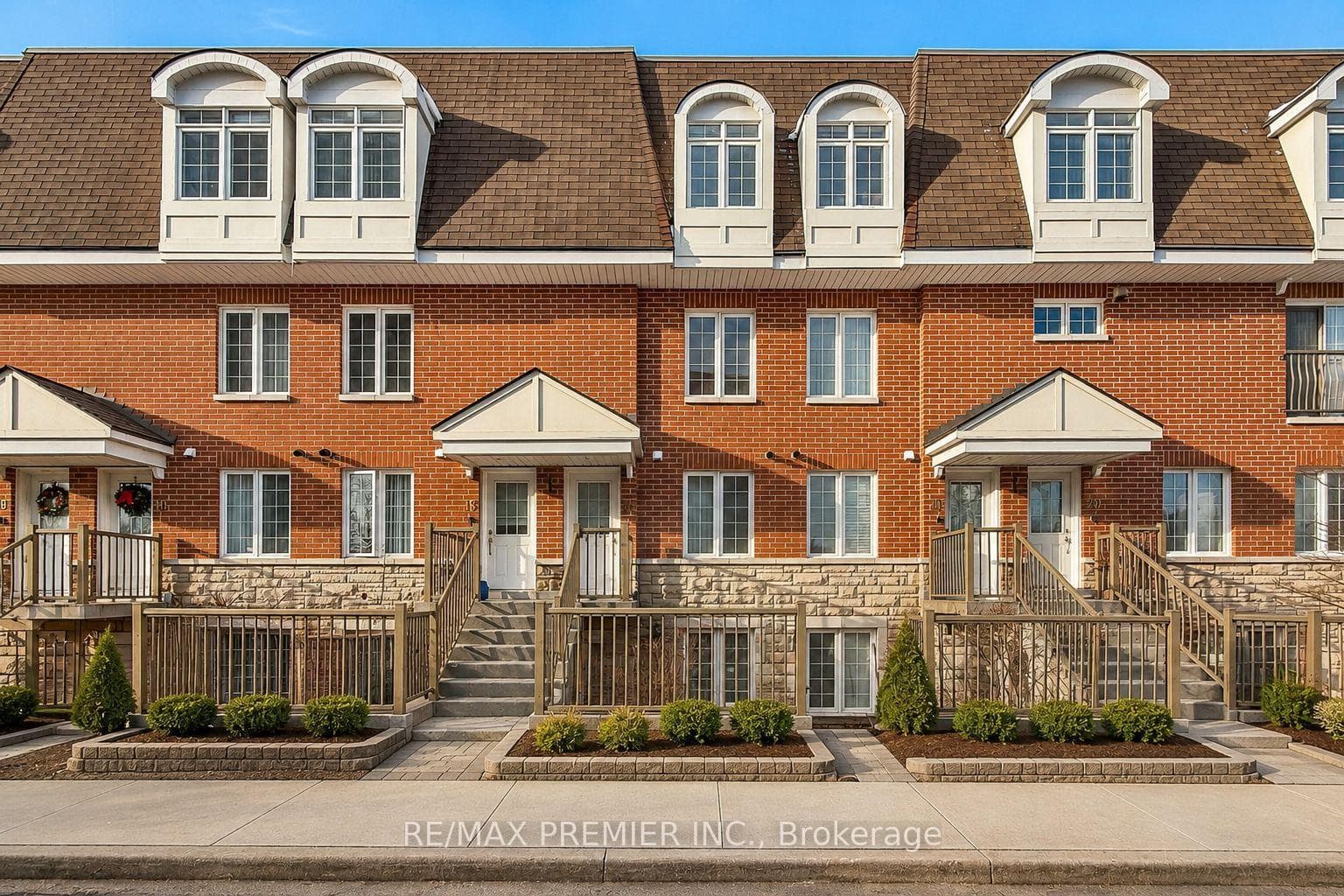 55 Cedarcroft Boulevard Unit 17, Thornhill / Willowdale, ON M2R 3Y1 - Photo 1