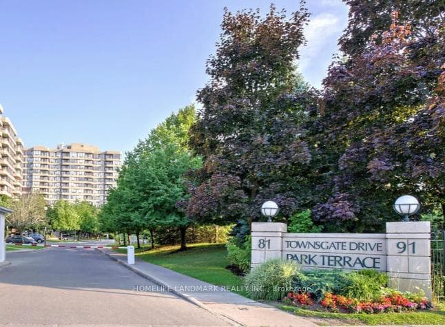 91 Townsgate Drive Unit 711, Vaughan