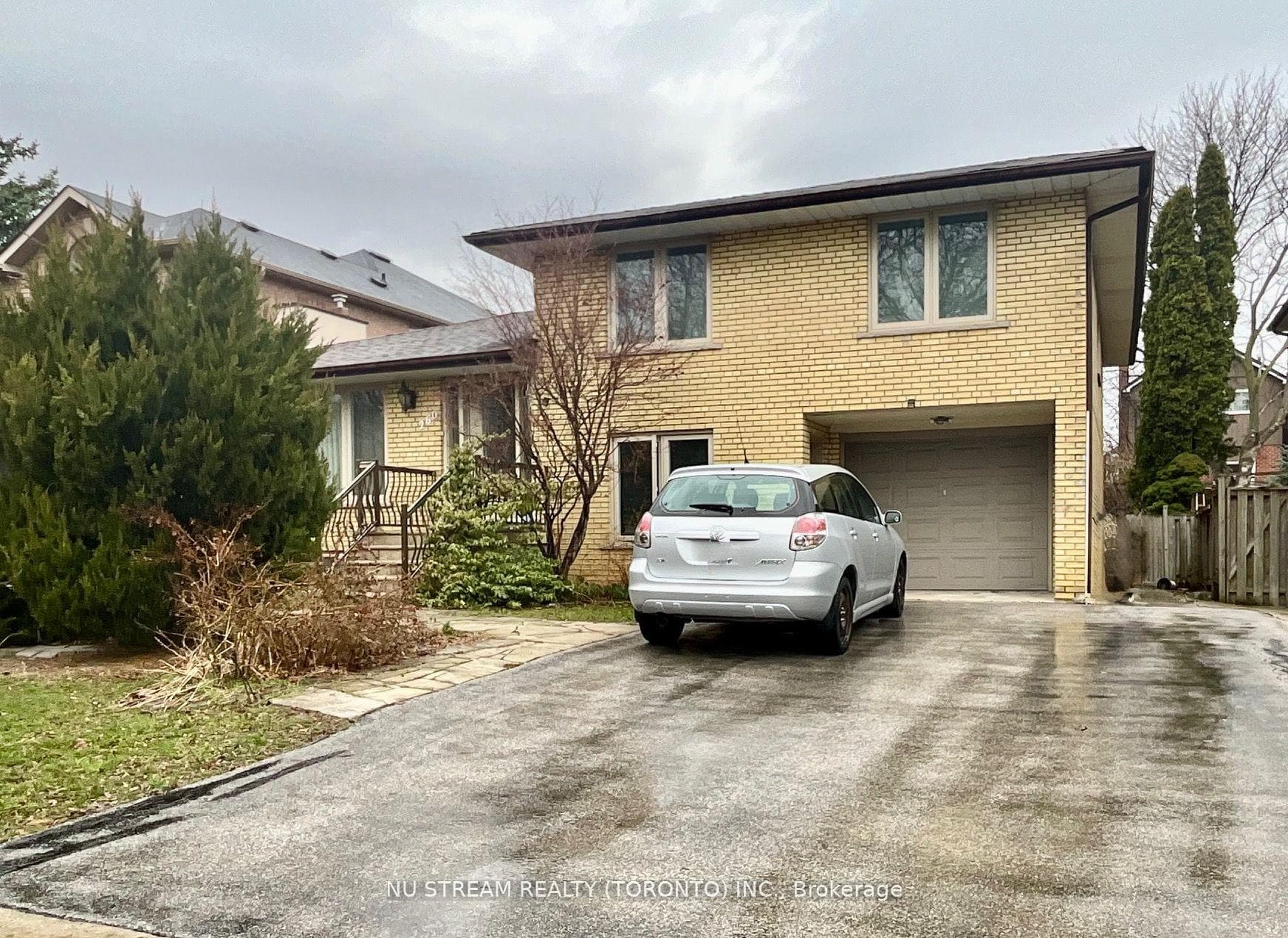 260 Fisherville Road Unit MAIN, Toronto C07