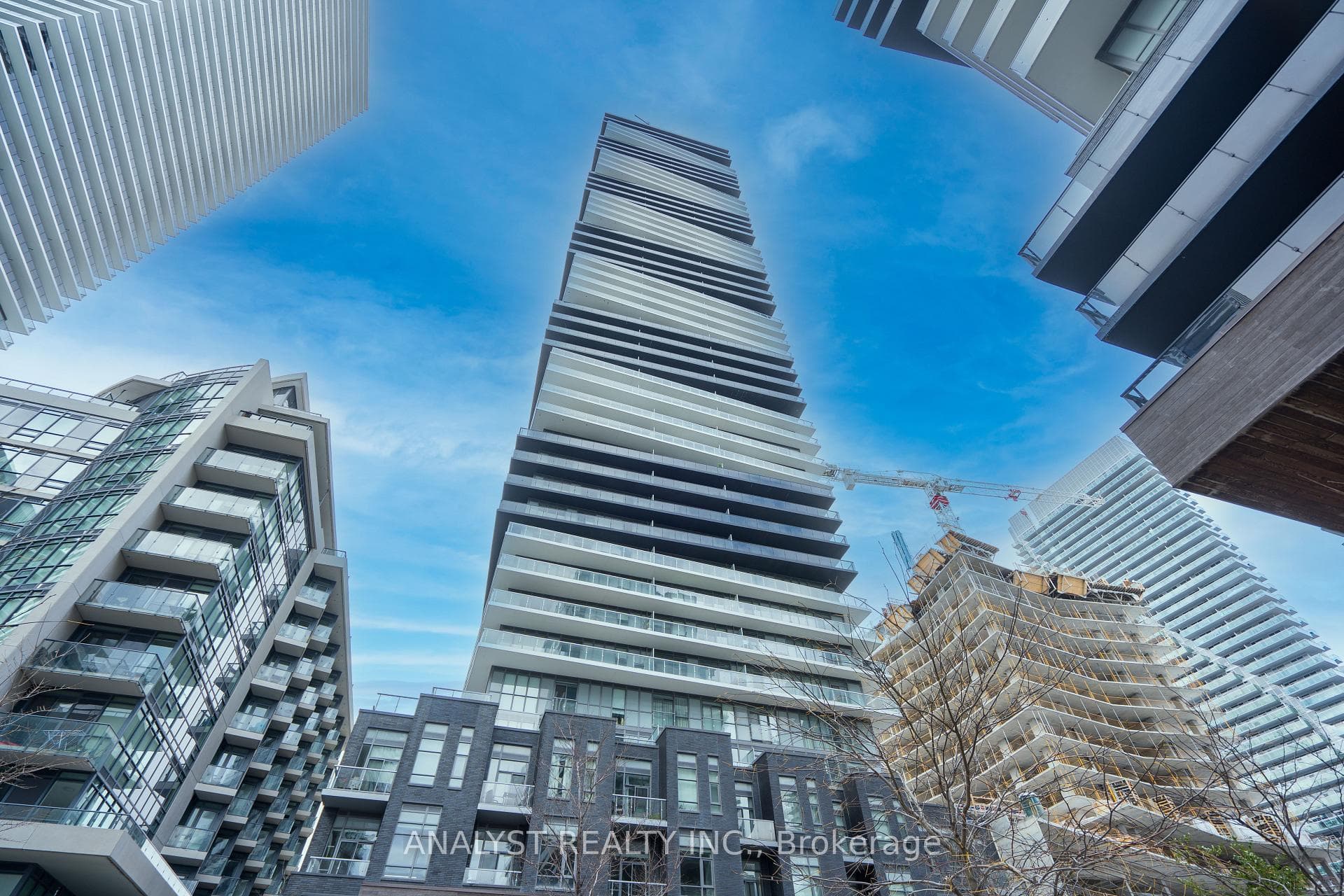 56 Annie Craig Drive Unit 3707, Liberty Village / Parkdale / South Parkdale, ON M8V 0C8 - Photo 1