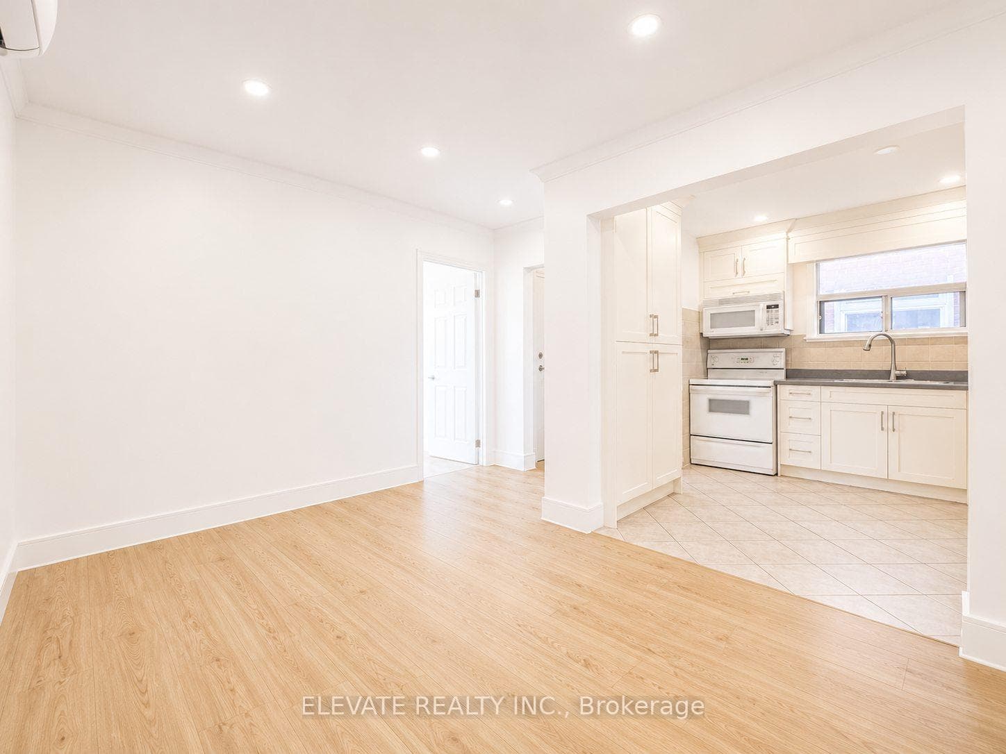 474 St Johns Road Unit 1, Bloor West Village / Swansea, ON M6S 2L3 - Photo 1