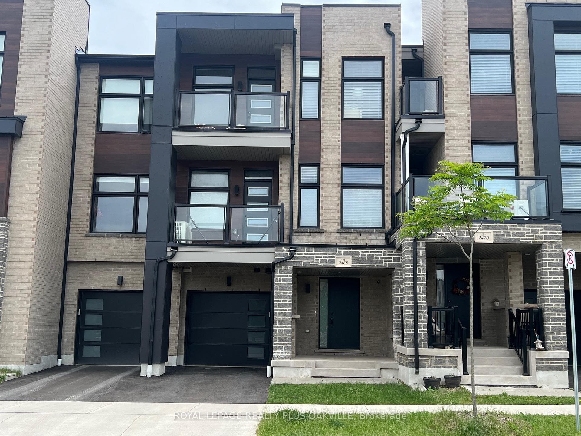 2468 Badger Crescent, Oakville