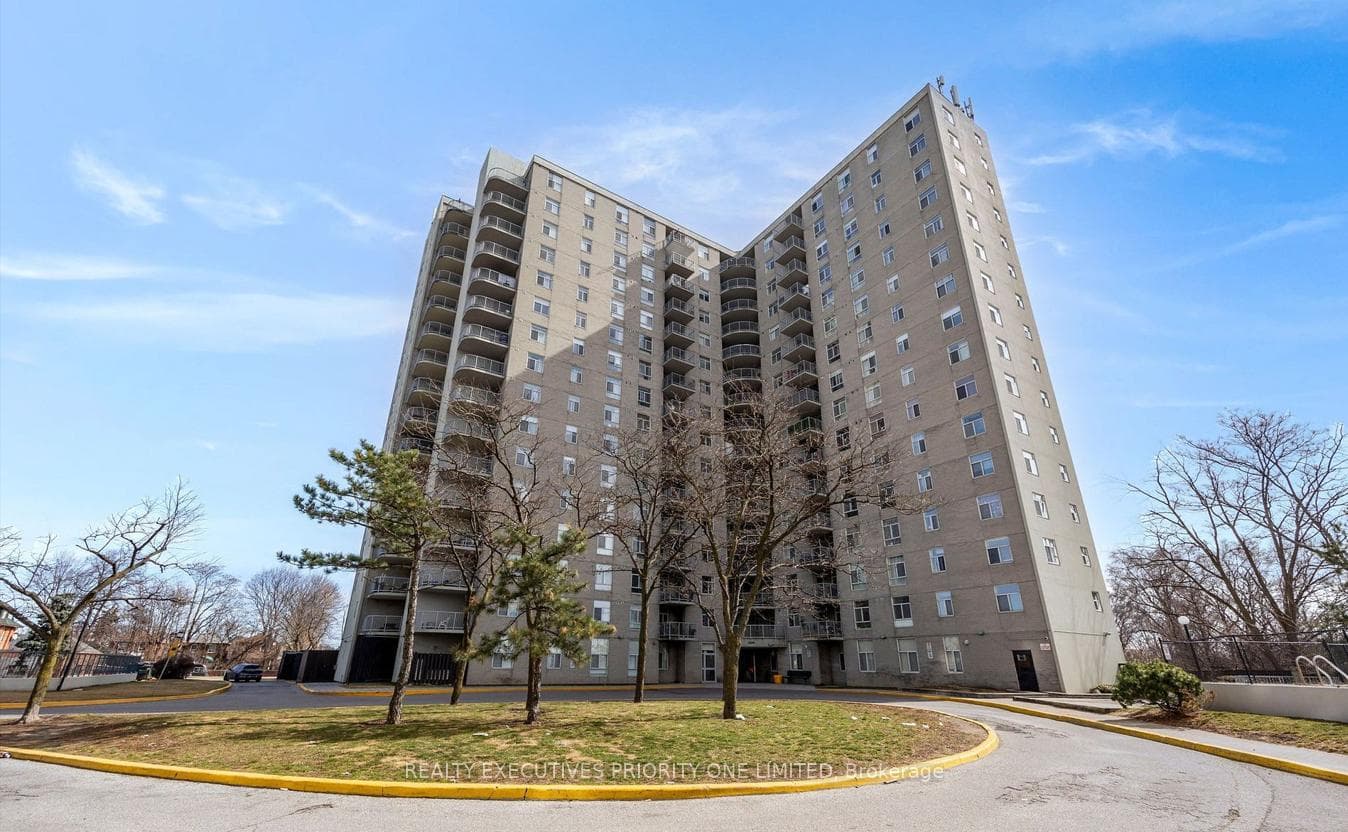 3559 Eglinton Avenue Unit 1505, York / Weston, ON M6M 5C6 - Photo 1