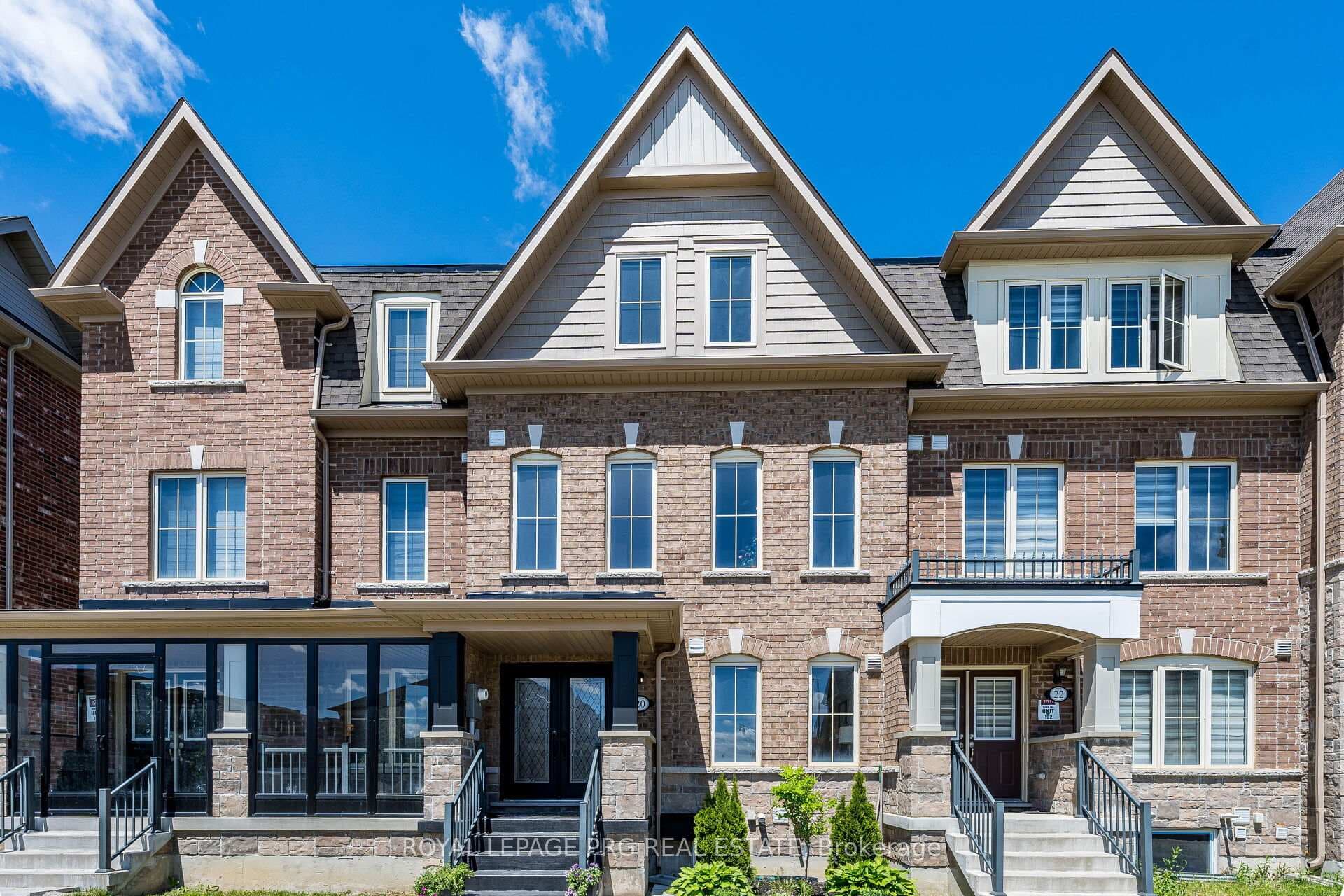 20 Remembrance Road, Brampton, ON L7A 4Y8 - Photo 1
