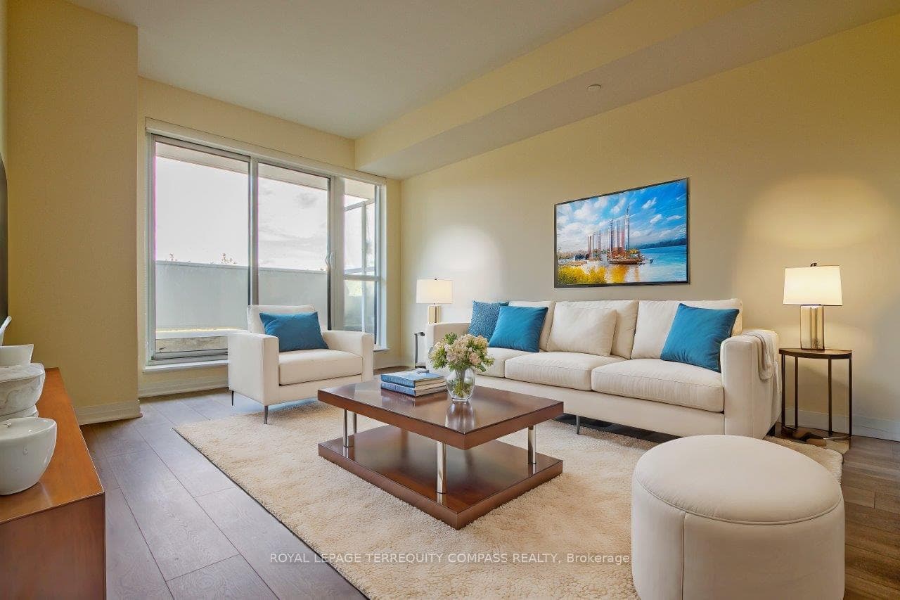 2301 Danforth Avenue Unit 414, The Beaches / Upper Beaches, ON M4C 0A7 - Photo 1