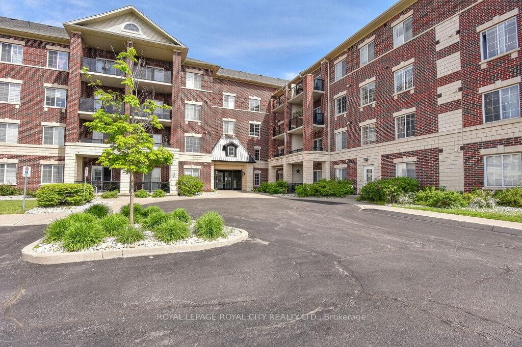 308 Watson Parkway Unit 116, Guelph, ON N1E 0G7 - Photo 1