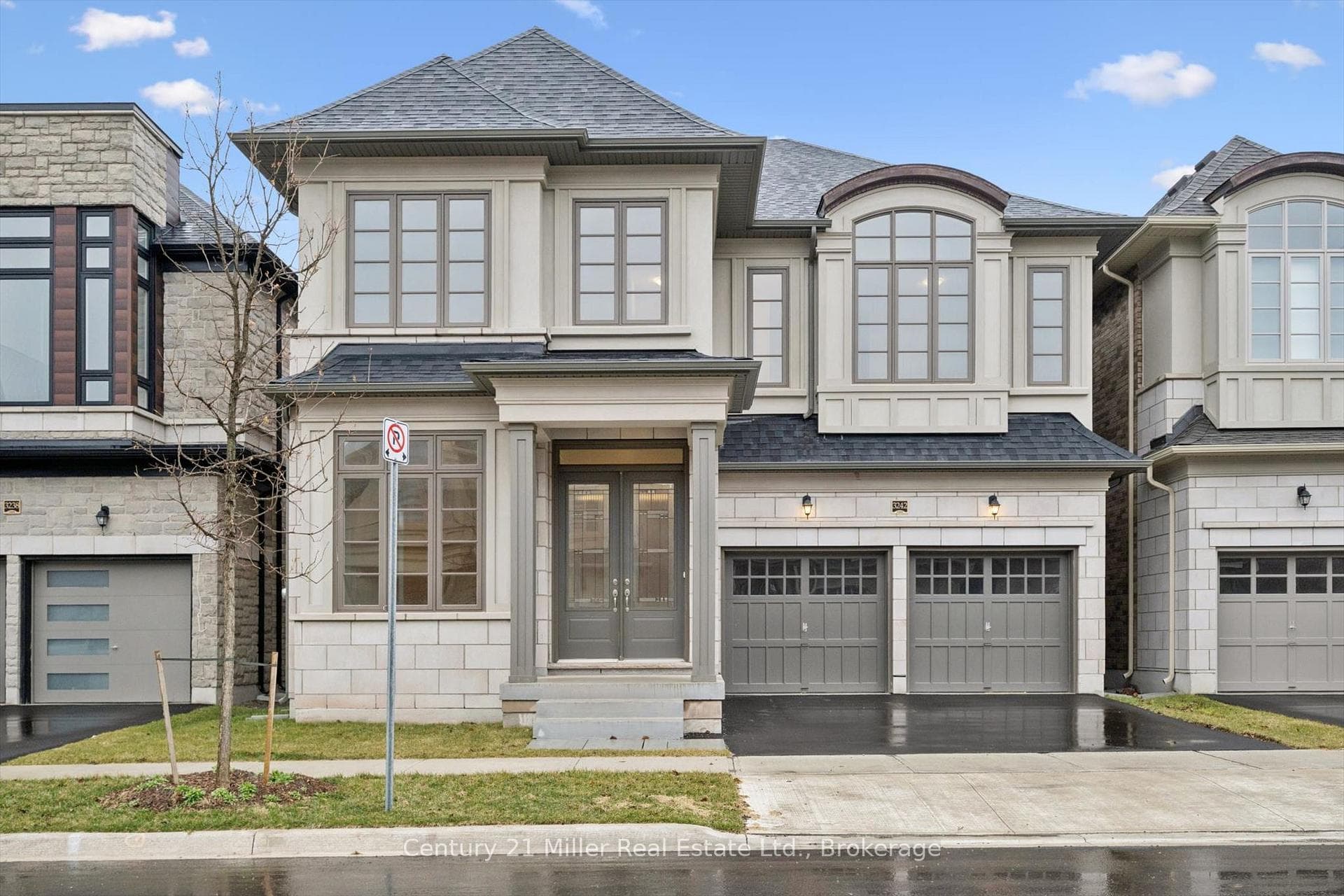 3242 Millicent Avenue, Oakville