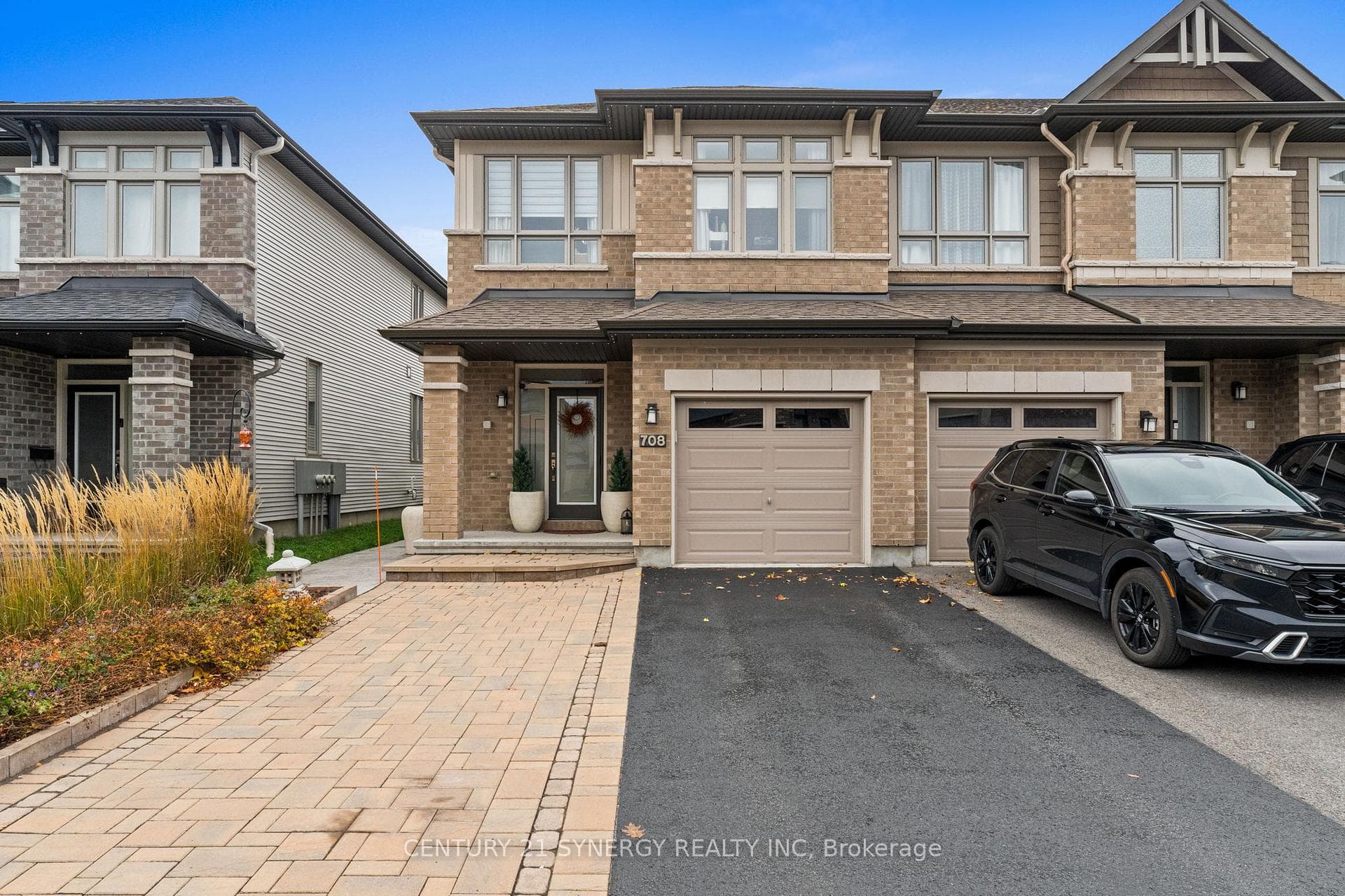 708 Guardian Grove, Blossom Park - Airport and Area