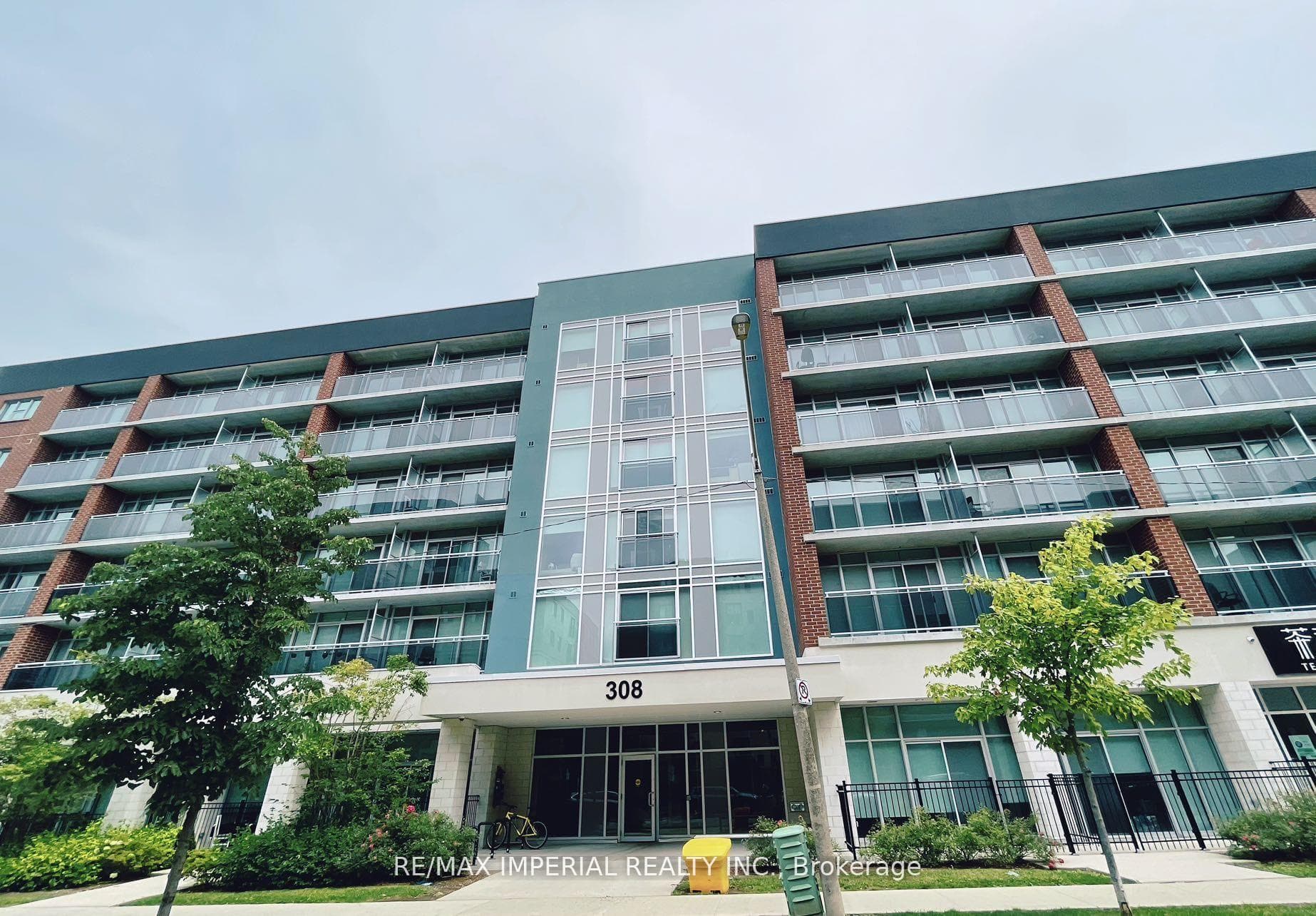 308 Lester Street Unit 210, Waterloo, ON N2L 0H9 - Photo 1