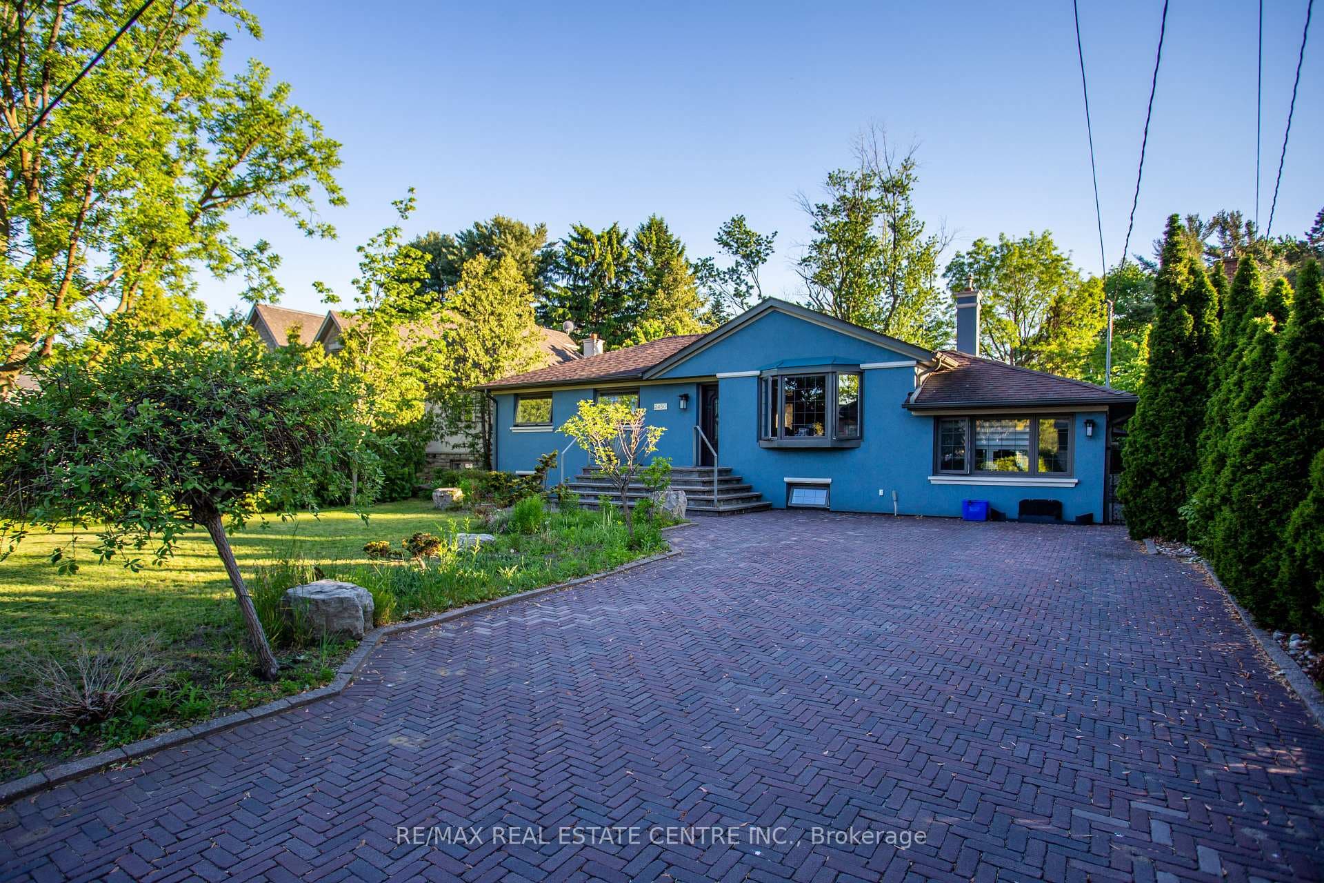 2450 Edenhurst Drive, Mississauga, ON L5A 2K9 - Photo 1