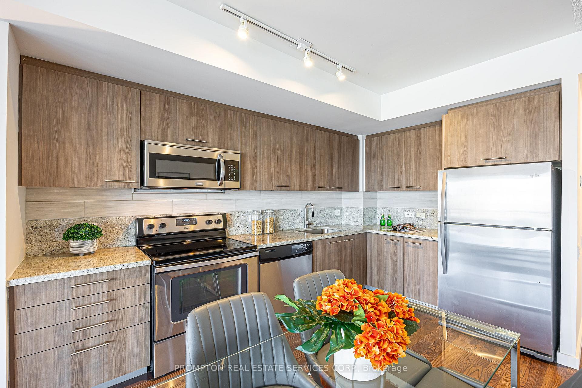 70 Distillery Lane Unit 601, Regent Park / Cabbagetown / St. James Town, ON M5A 0E3 - Photo 1