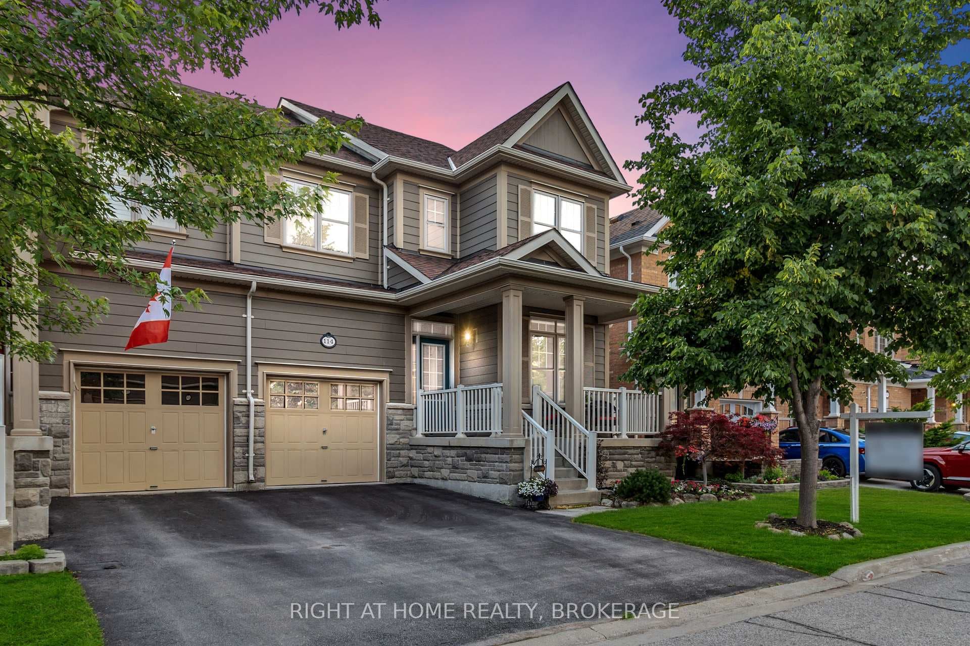 114 Aird Court, Milton