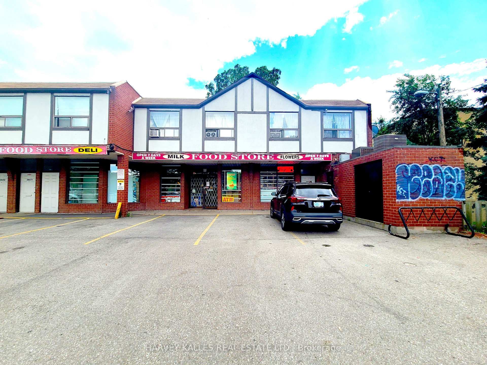 3829 Lake Shore Boulevard, Liberty Village / Parkdale / South Parkdale, ON M8W 1R3 - Photo 1