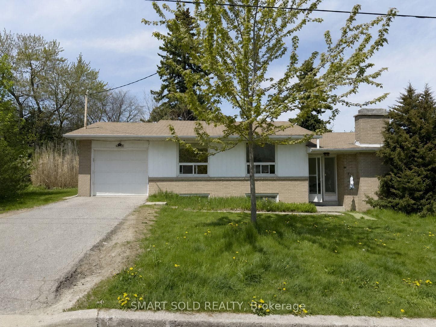 30 Caswell Drive, Toronto C14