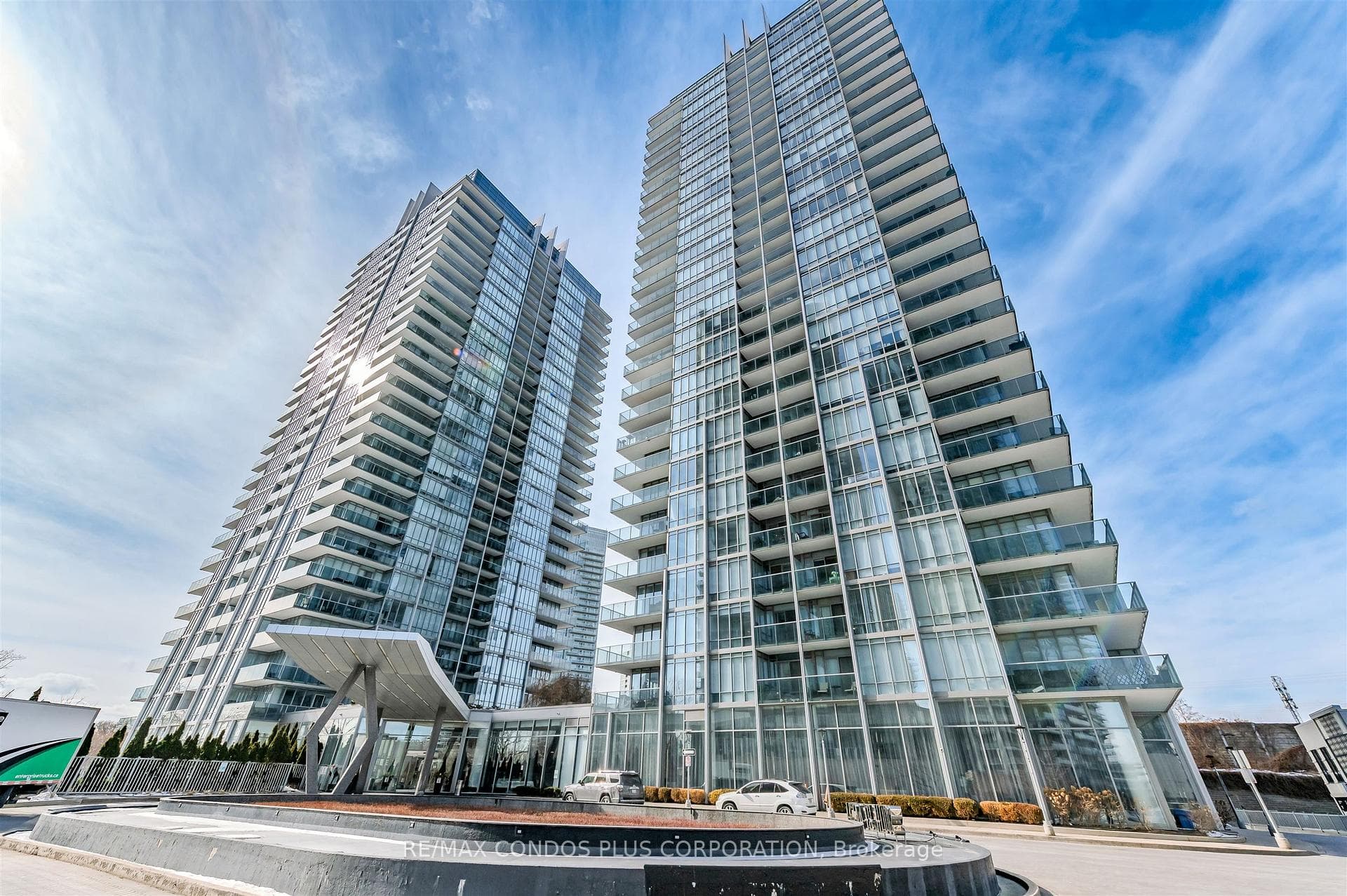 88 Park Lawn Road Unit 2502, Liberty Village / Parkdale / South Parkdale, ON M8Y 0B5 - Photo 1