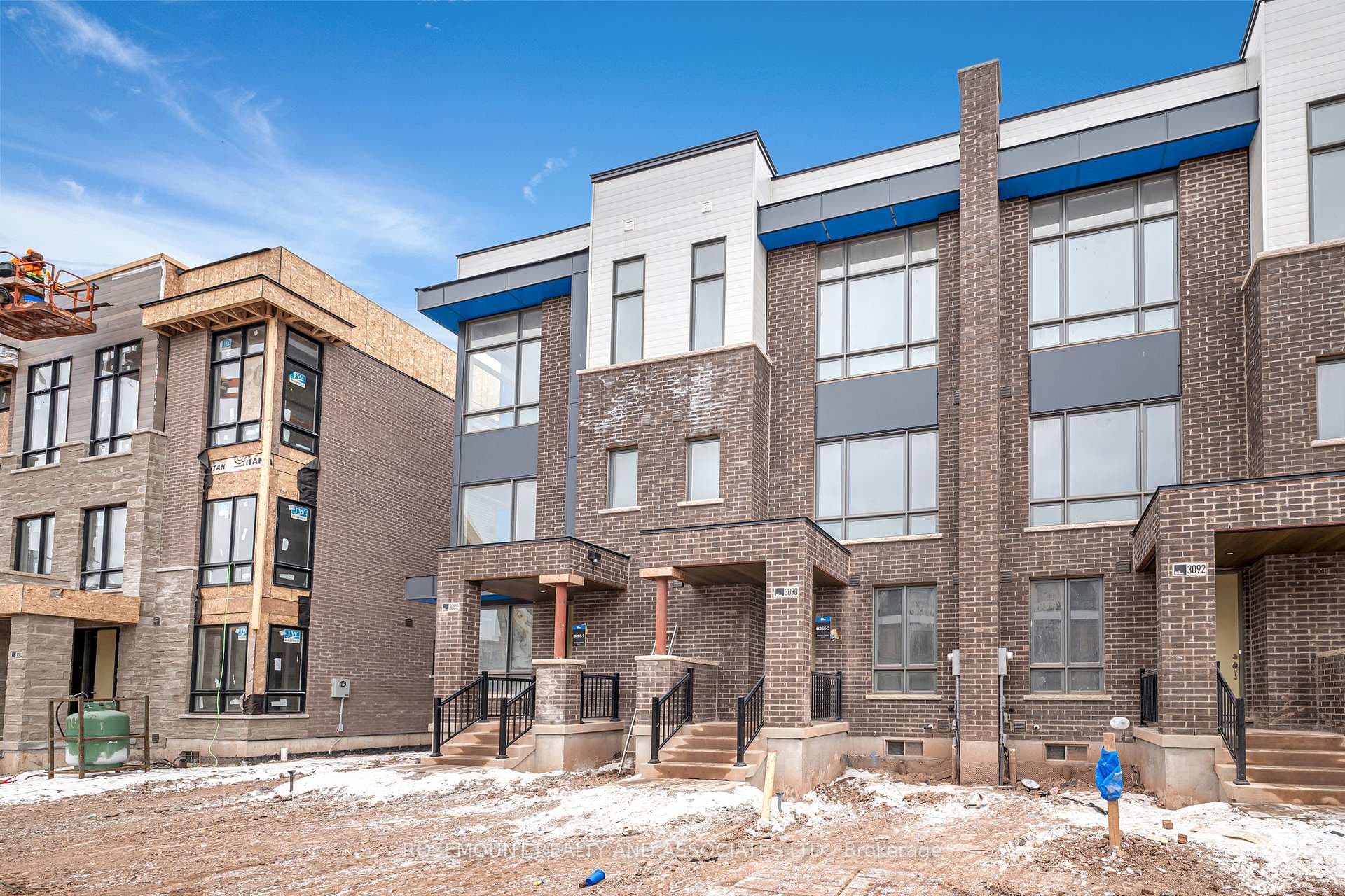 3090 Meadowridge Drive, Oakville, ON L6H 7Z1 - Photo 1